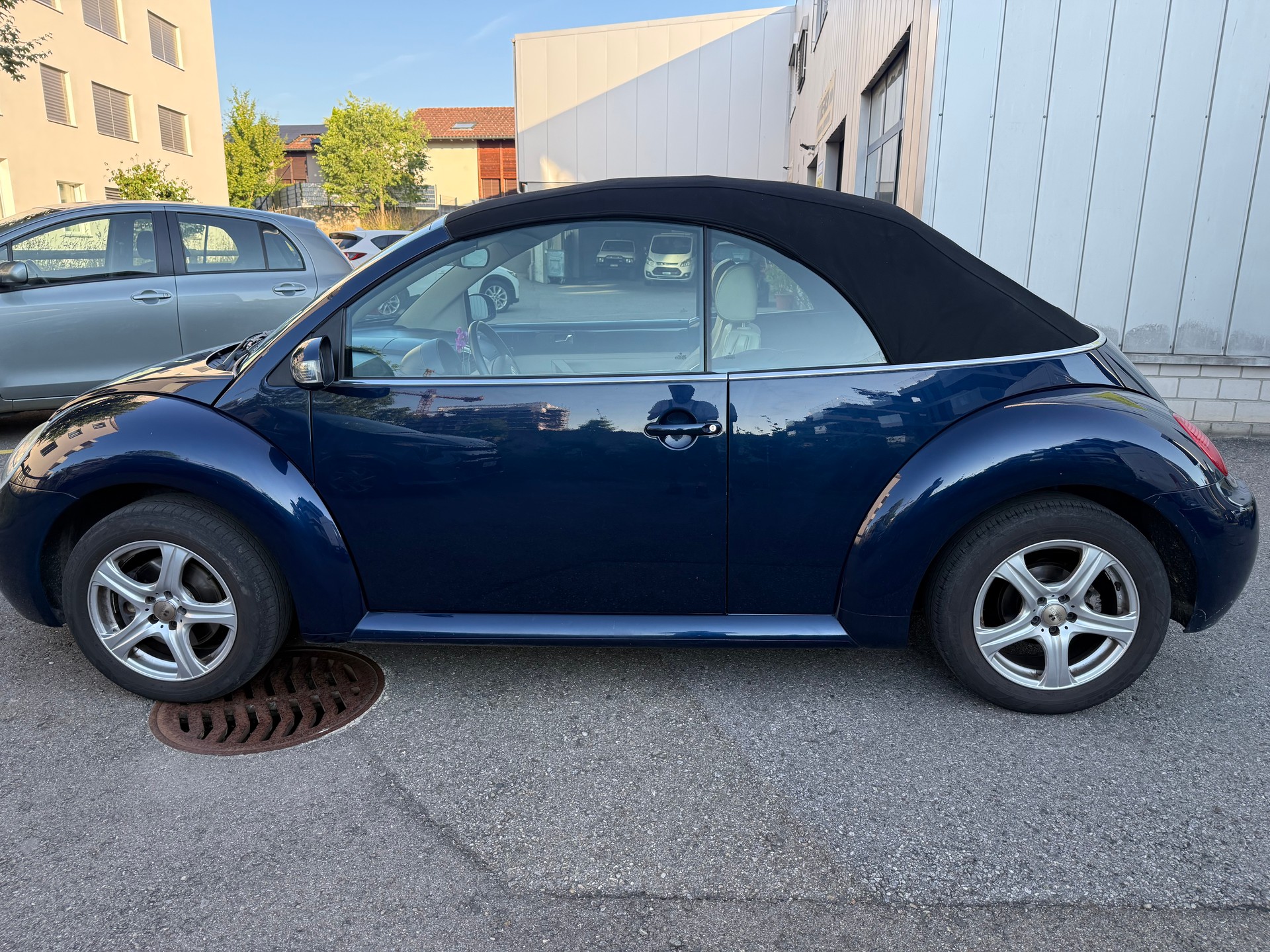VW Beetle Cabrio 1.8 T-image-7
