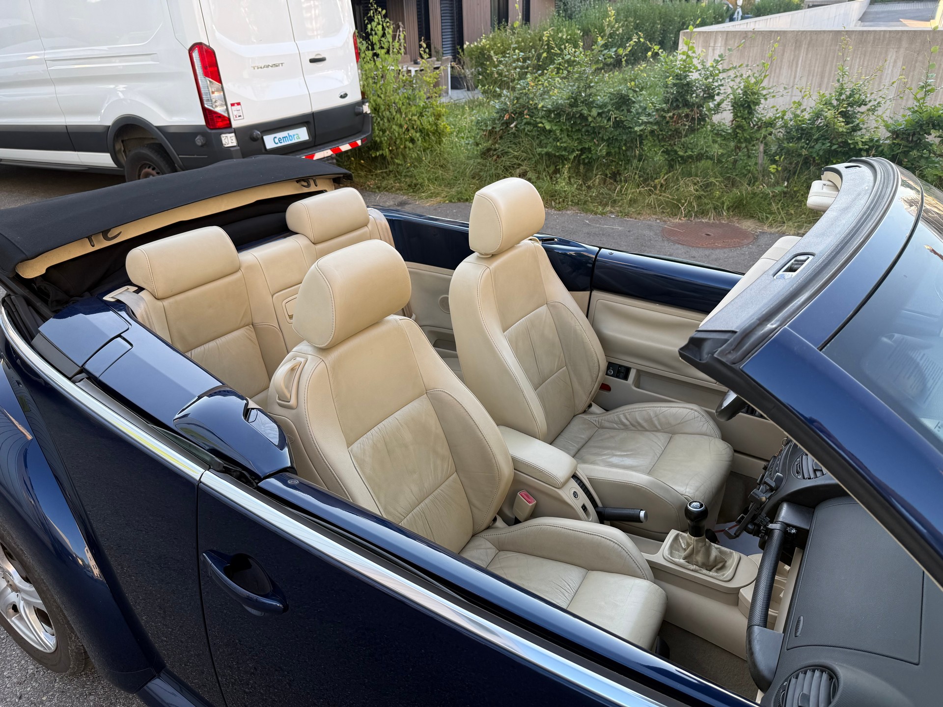 VW Beetle Cabrio 1.8 T-image-12