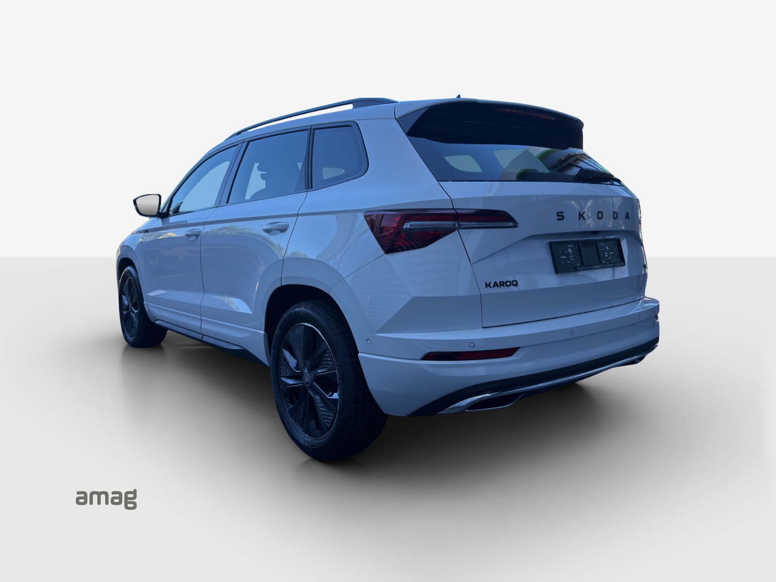 SKODA Karoq Sportline 2.0TSI 190PS 7DSG 4X4-showroom-element-2