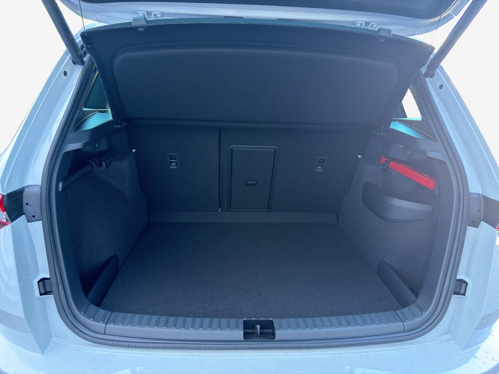 SKODA Karoq Sportline 2.0TSI 190PS 7DSG 4X4-image-12