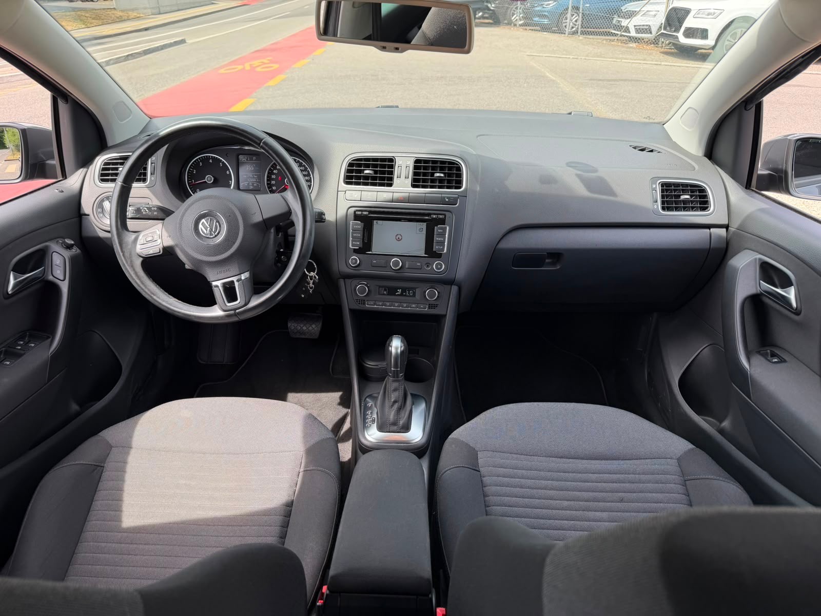 VW Polo 1.2 TSI Team DSG-image-8
