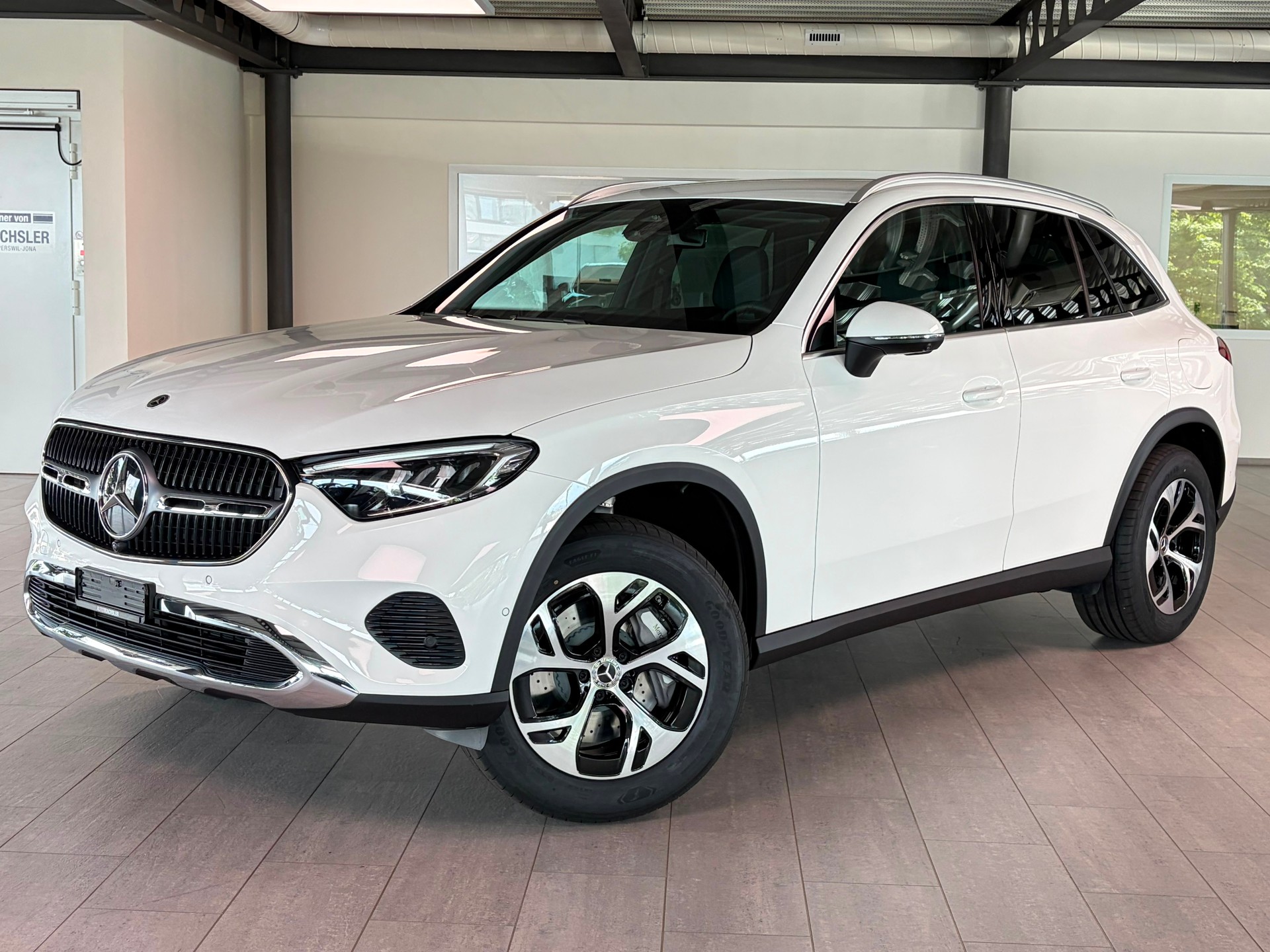 MERCEDES-BENZ GLC 300 e 4Matic 9G-Tronic