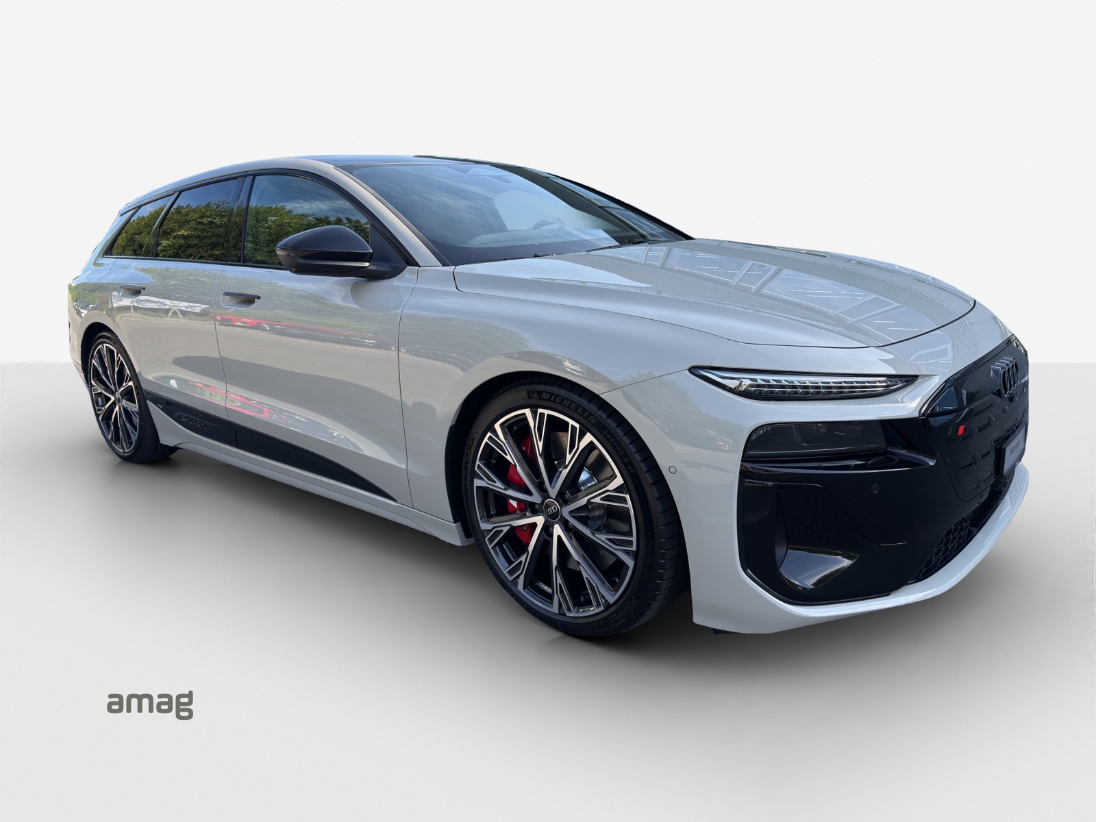 AUDI S6 Avant e-tron quattro-image-10