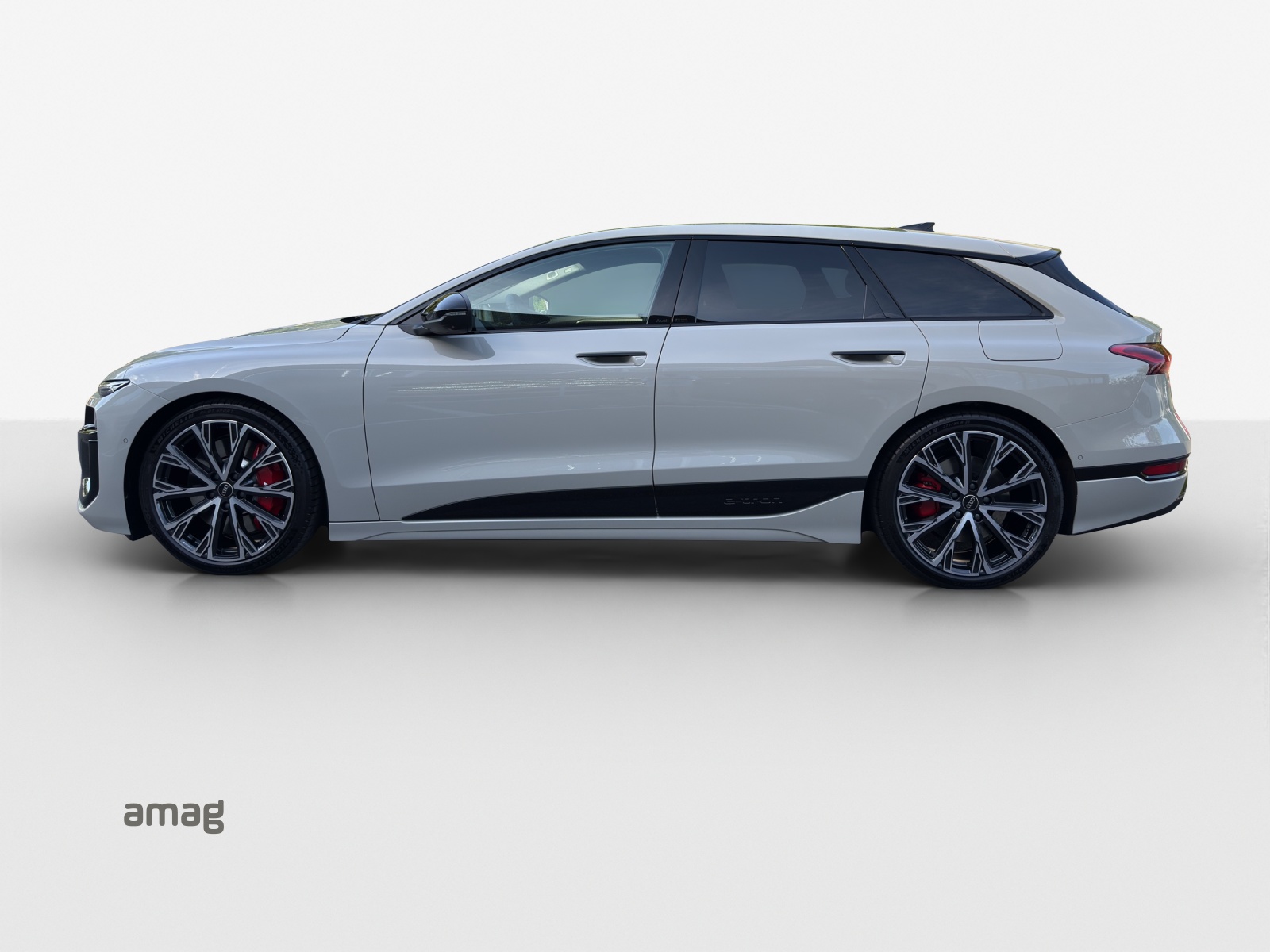 AUDI S6 Avant e-tron quattro-showroom-element-2