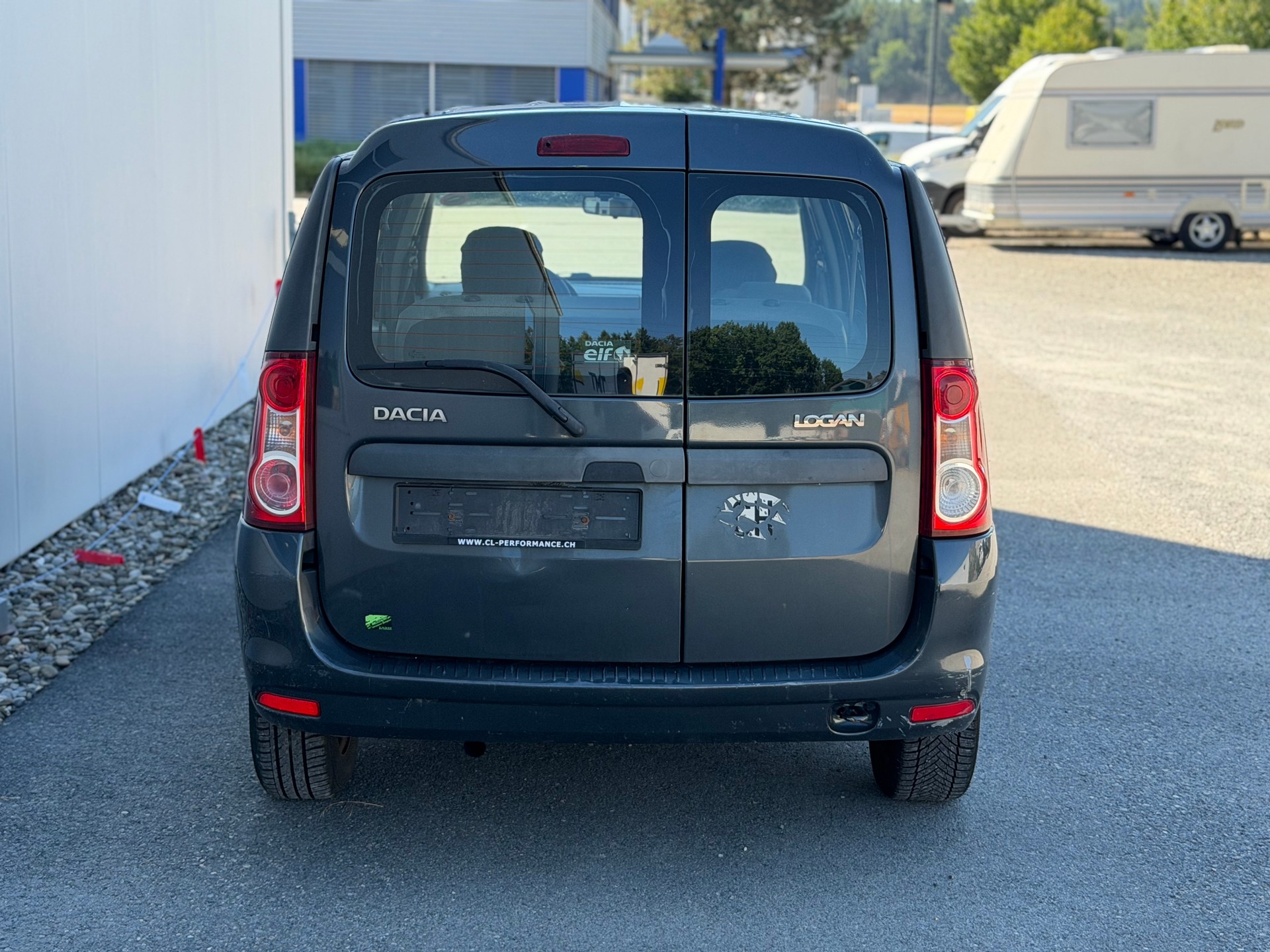 DACIA Logan 1.6 Ambiance-image-7