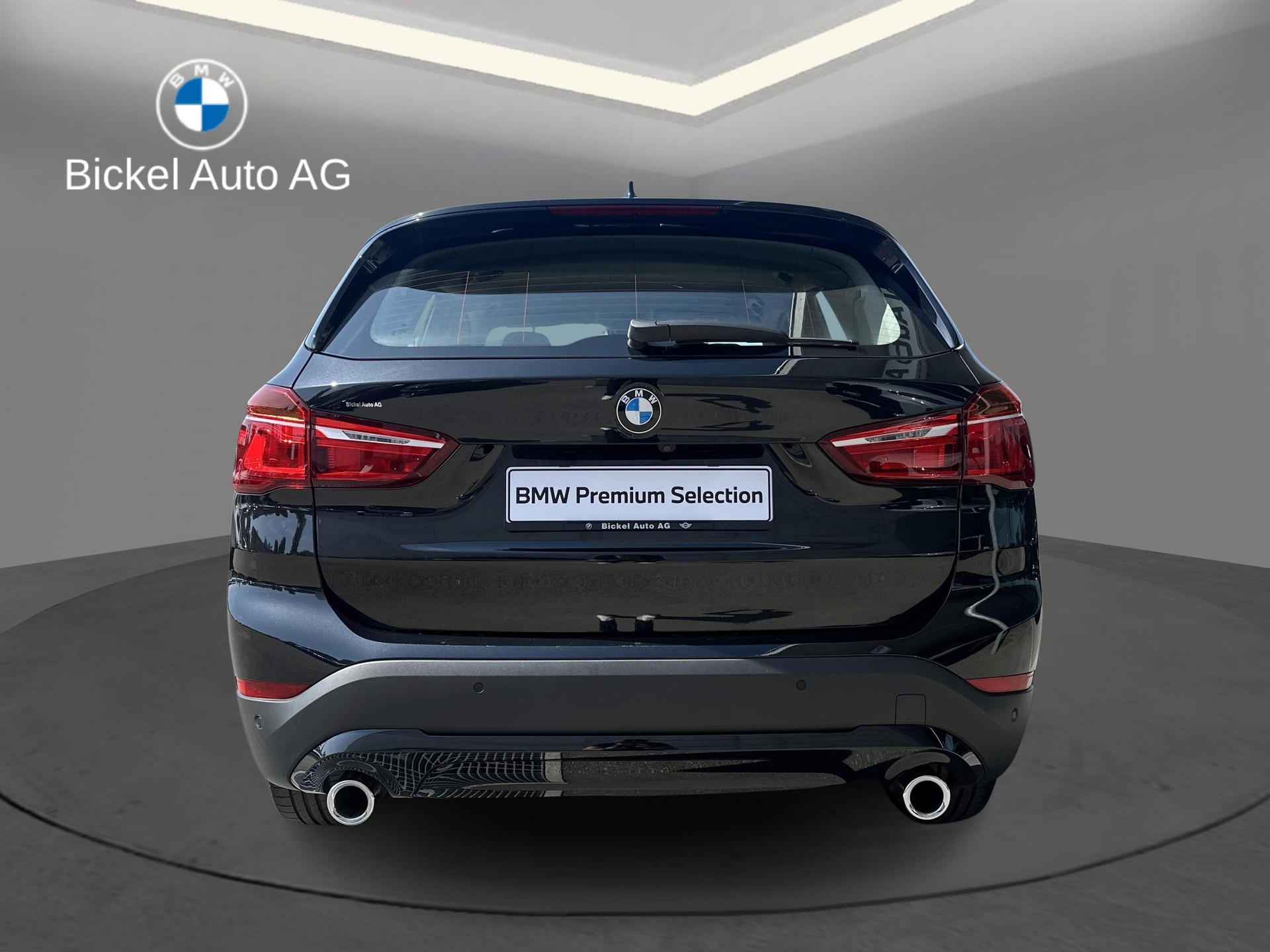 BMW X1 xDrive 18d-image-4