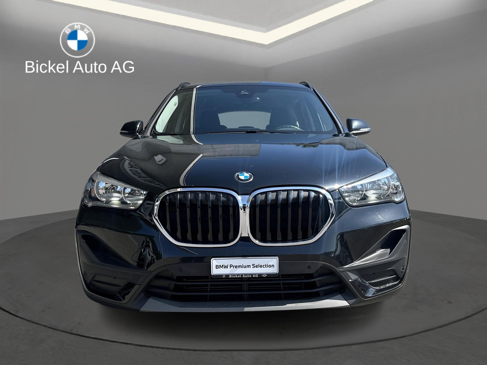 BMW X1 xDrive 18d-image-3