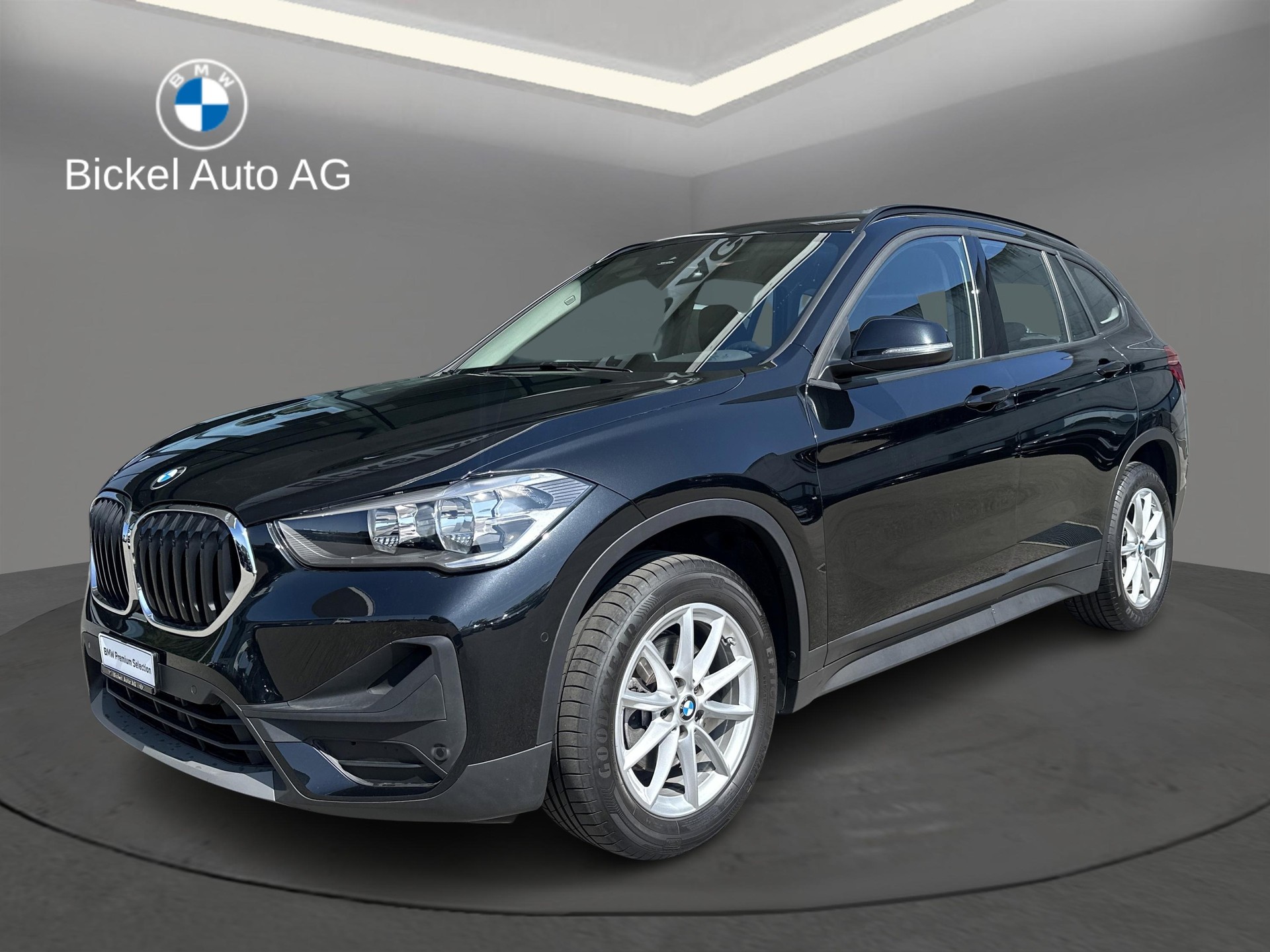 BMW X1 xDrive 18d-image-0