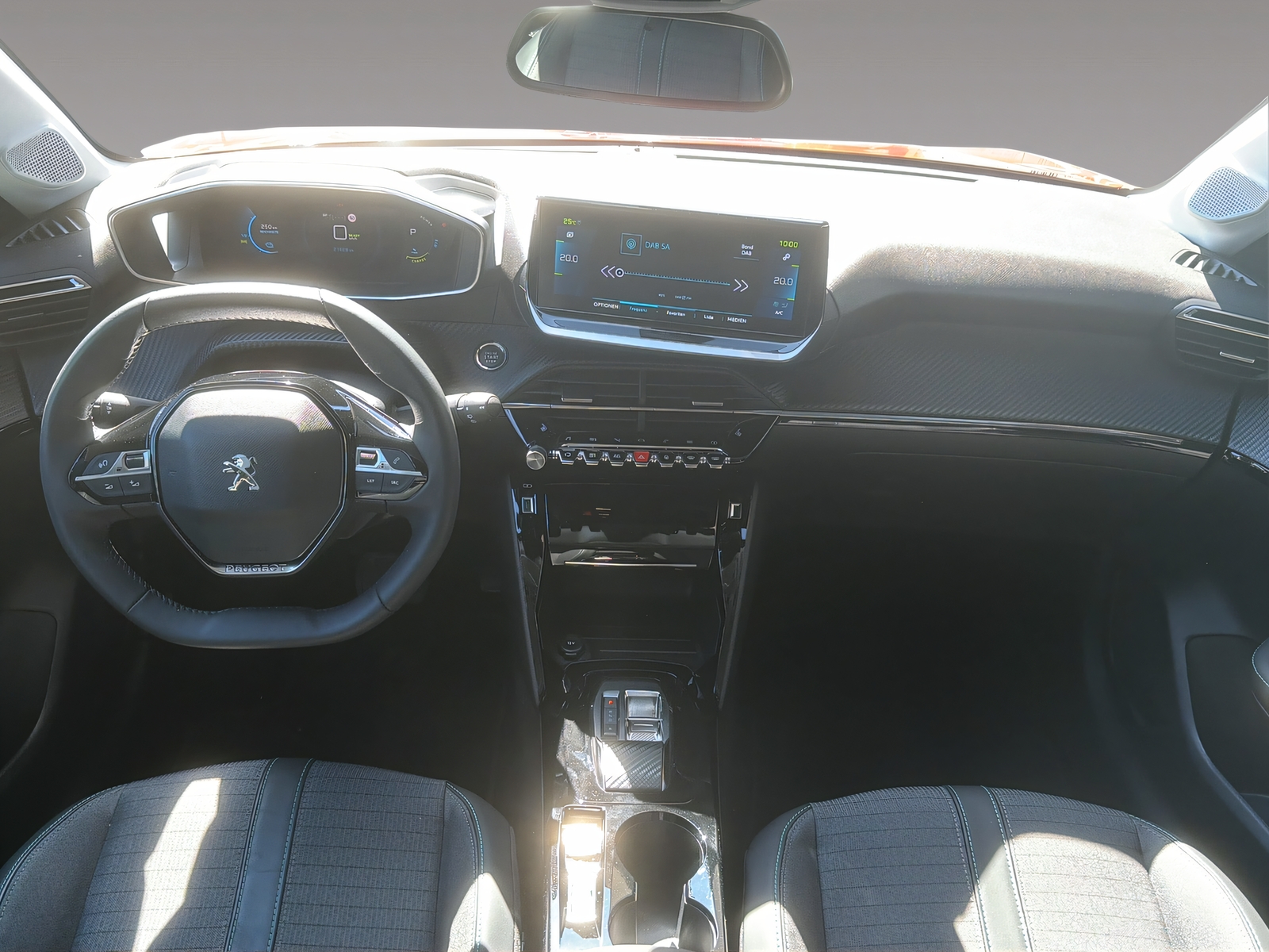 PEUGEOT 208 e-Allure Pack-image-7