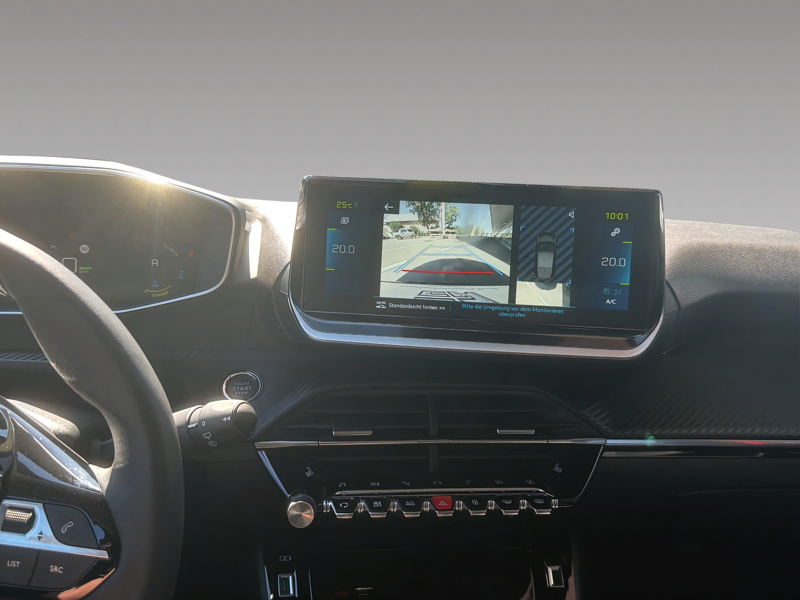 PEUGEOT 208 e-Allure Pack-image-12
