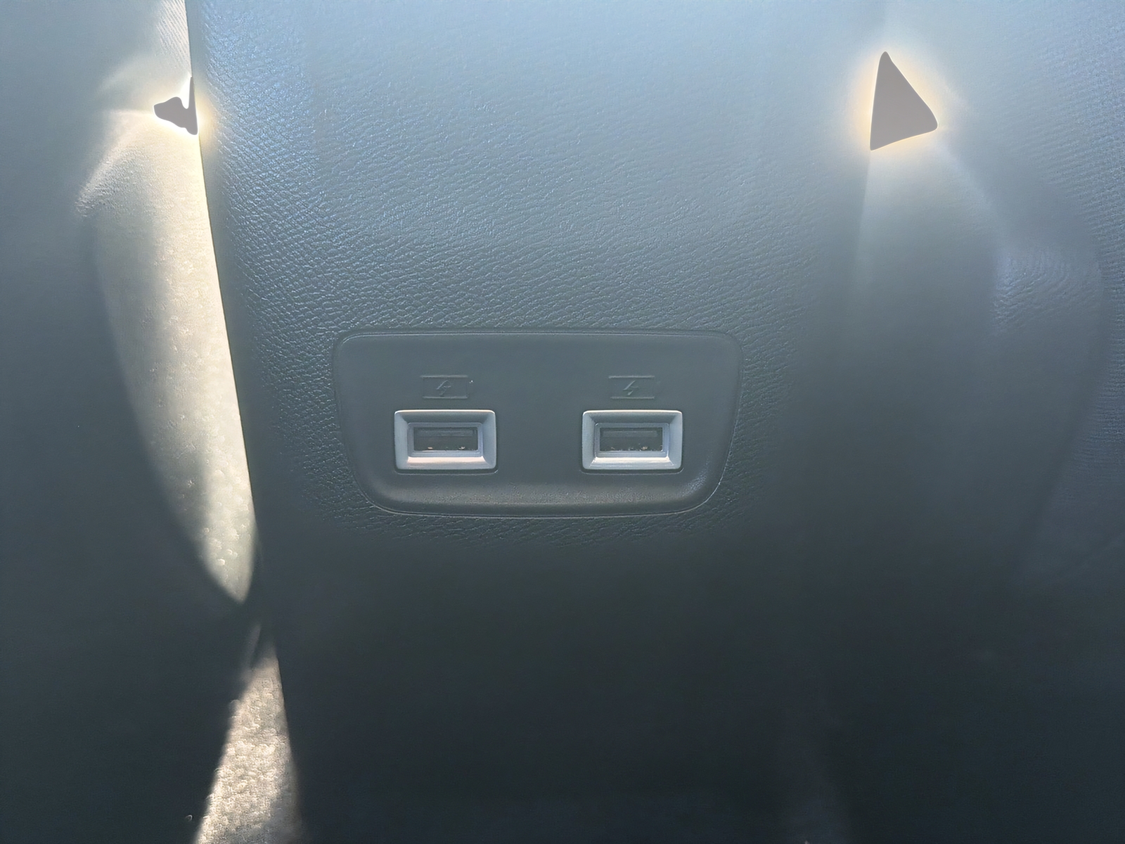 PEUGEOT 208 e-Allure Pack-image-16