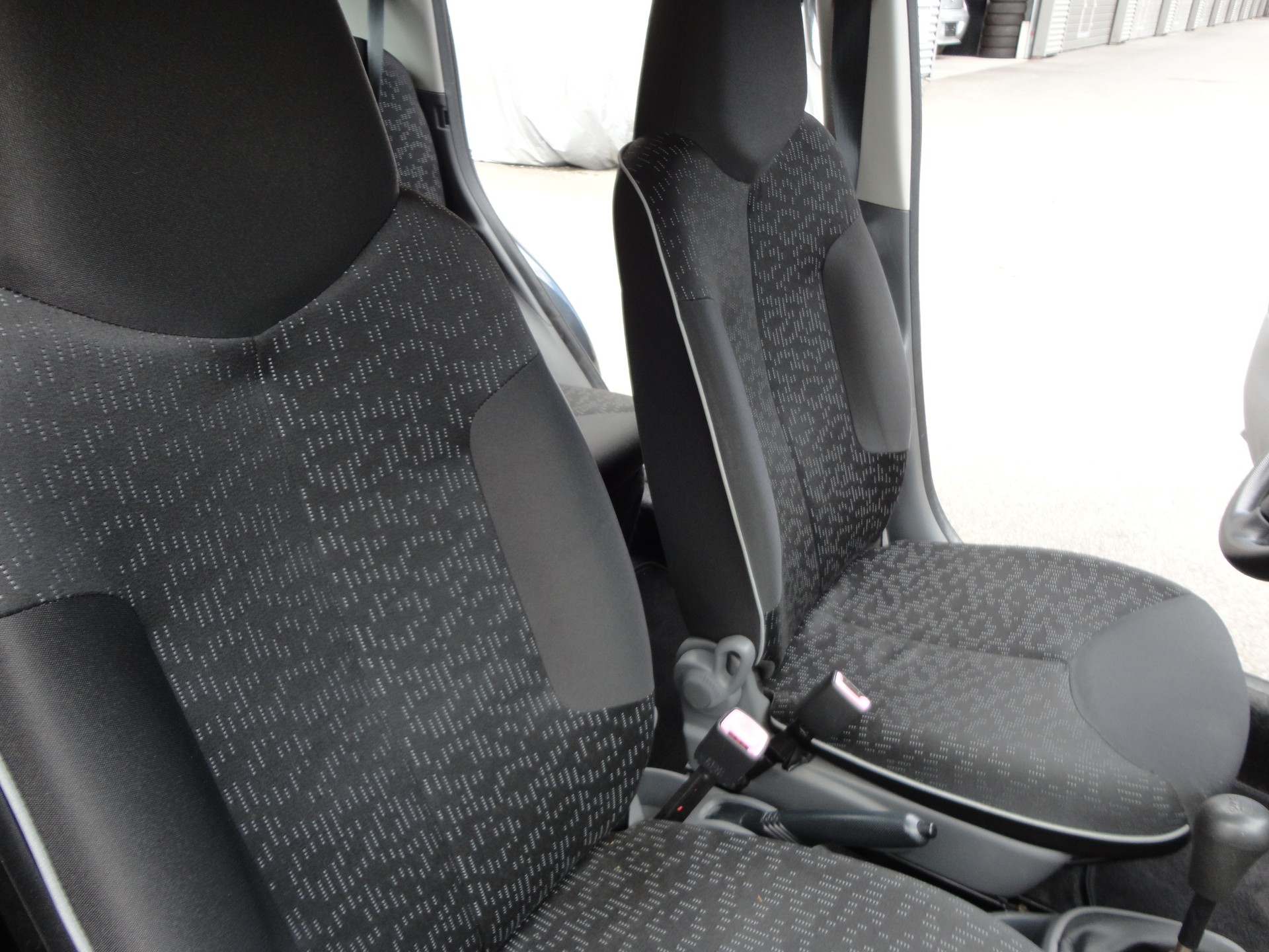 PEUGEOT 1.0 Trendy-image-9