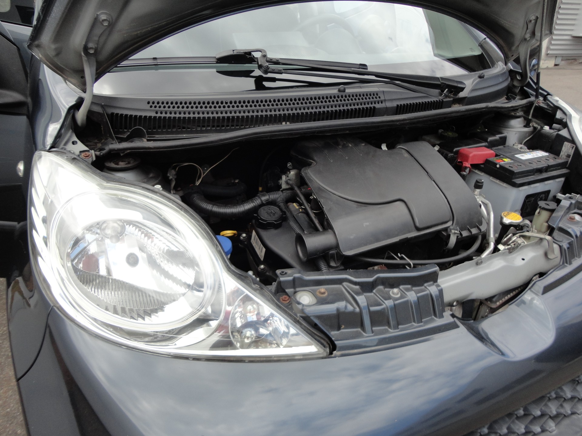 PEUGEOT 1.0 Trendy-image-15