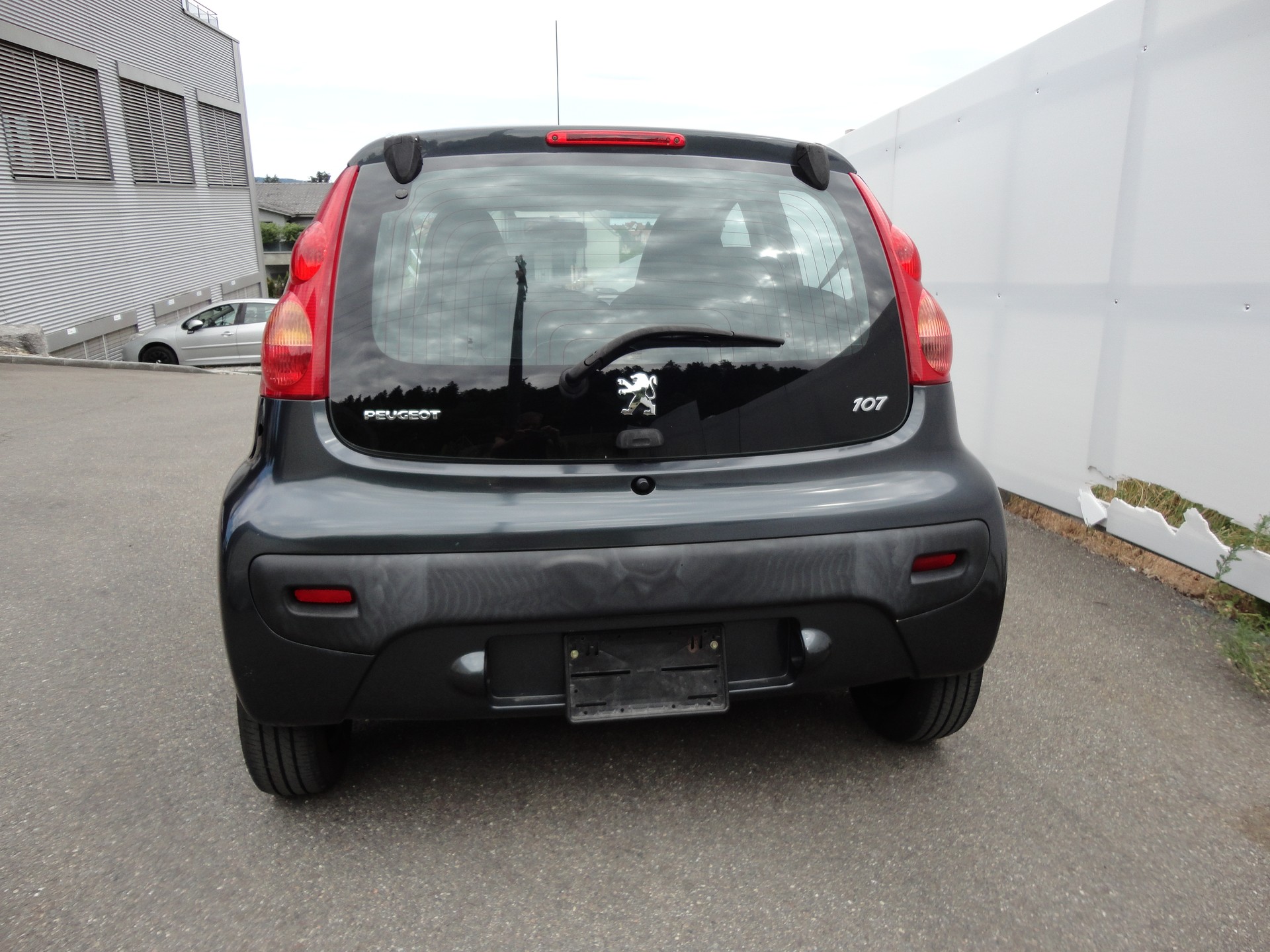 PEUGEOT 1.0 Trendy-image-2