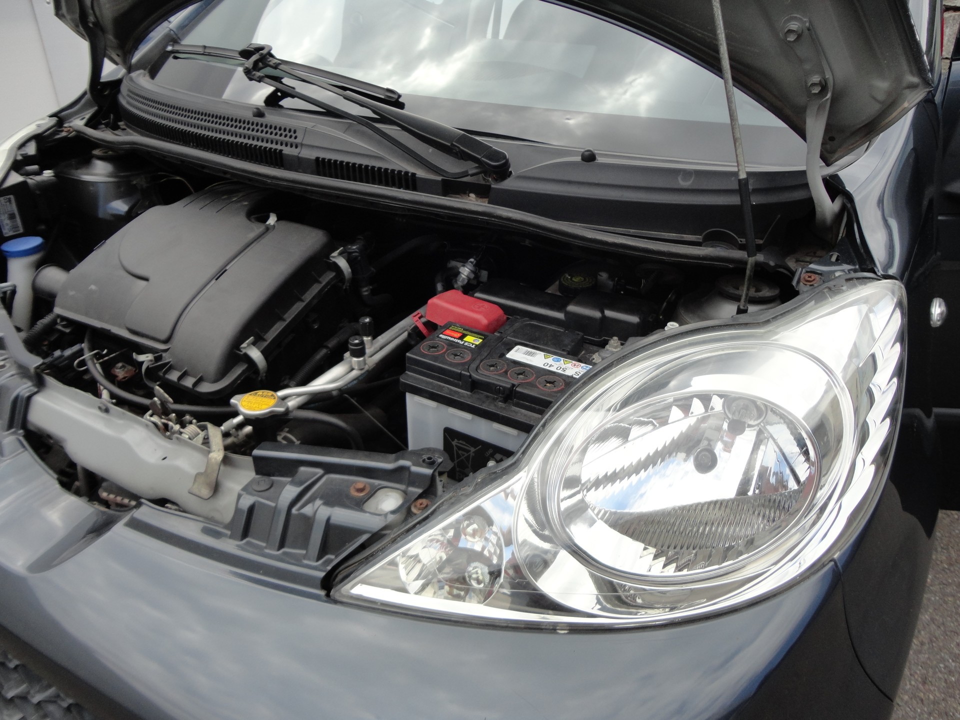PEUGEOT 1.0 Trendy-image-14