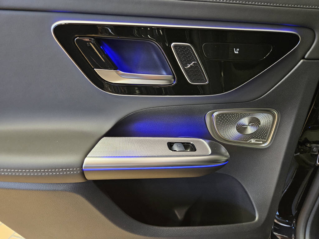 MERCEDES-BENZ GLC 53 AMG 4Matic+ Coupé-image-13
