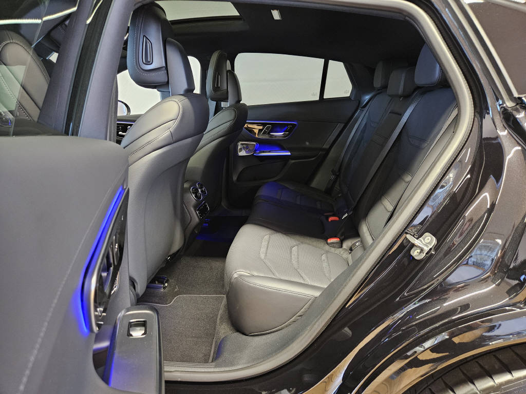 MERCEDES-BENZ GLC 53 AMG 4Matic+ Coupé-image-12