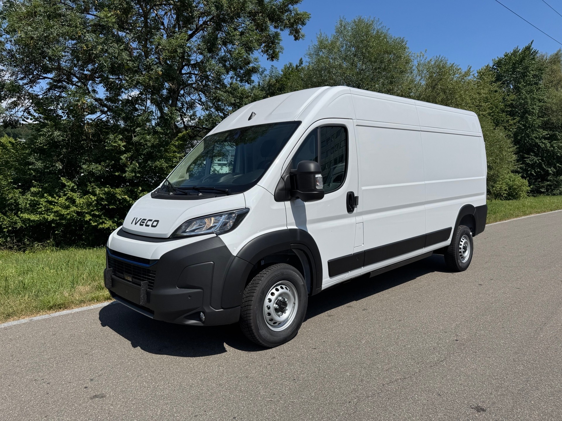 IVECO eSuperJolly