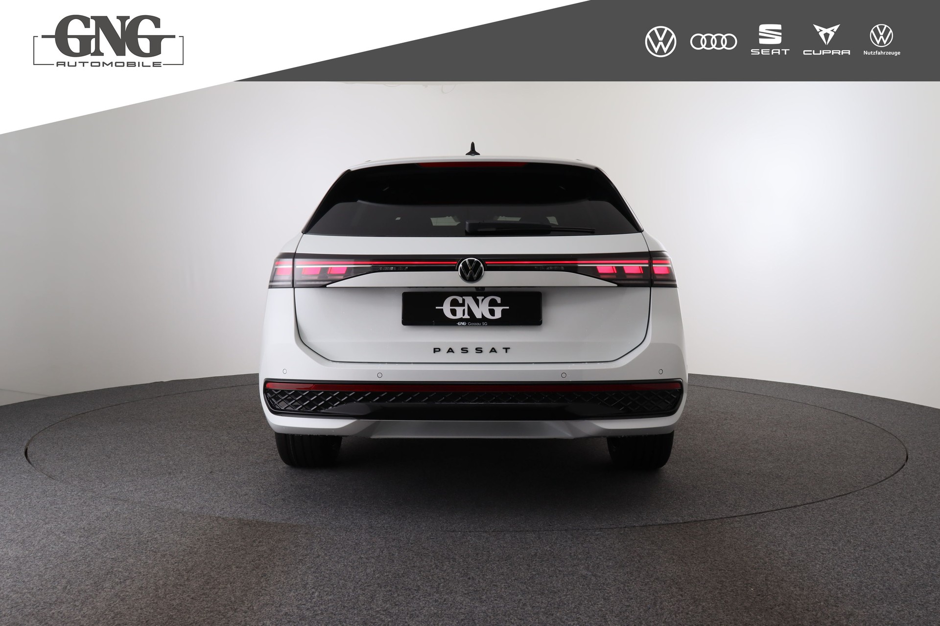 VW Passat Variant 1.5 TSI evo2 Plug-In- Hybrid R-Line DSG-showroom-element-3