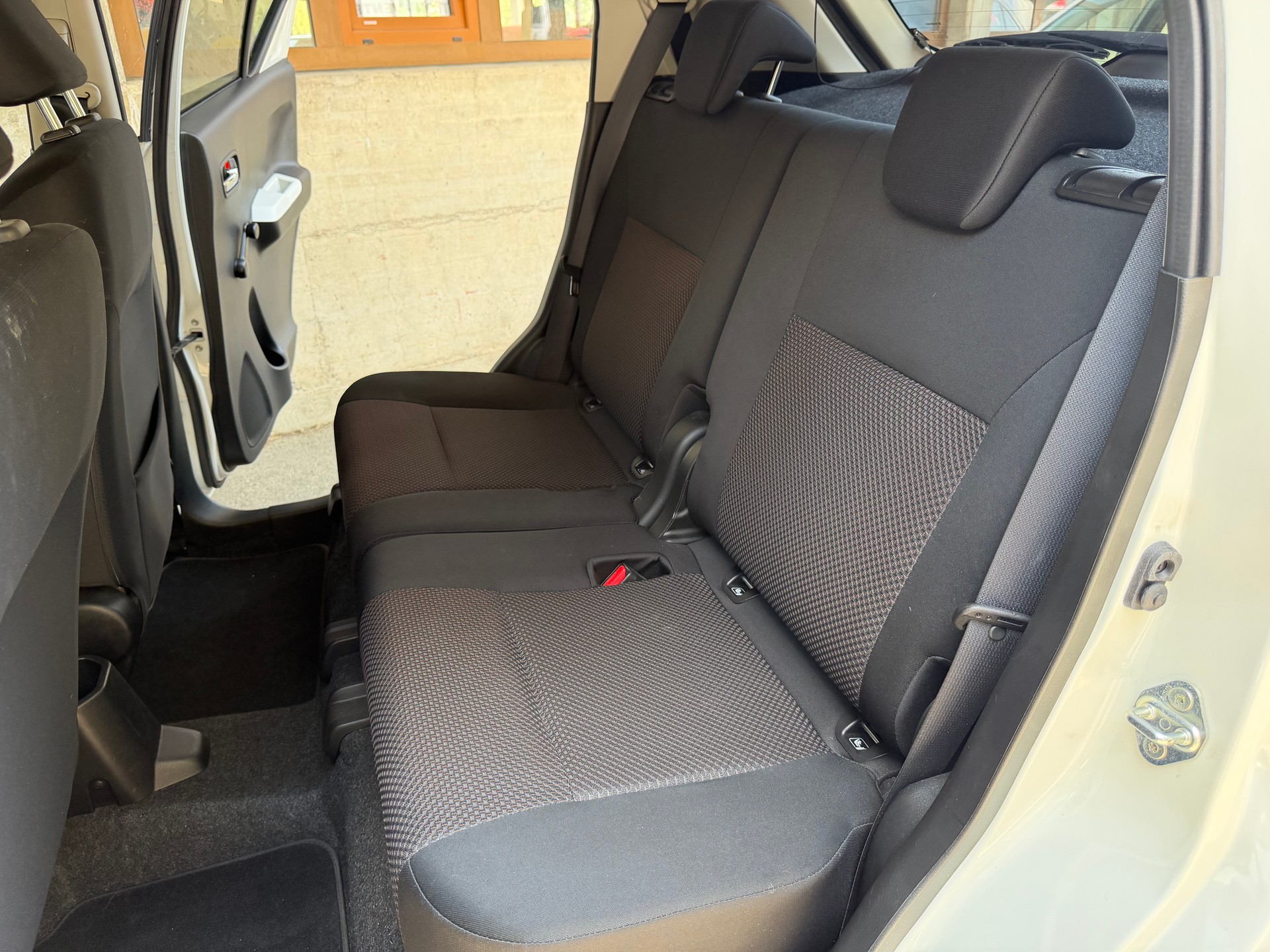SUZUKI Ignis 1.2i Tradizio 4x4-image-13