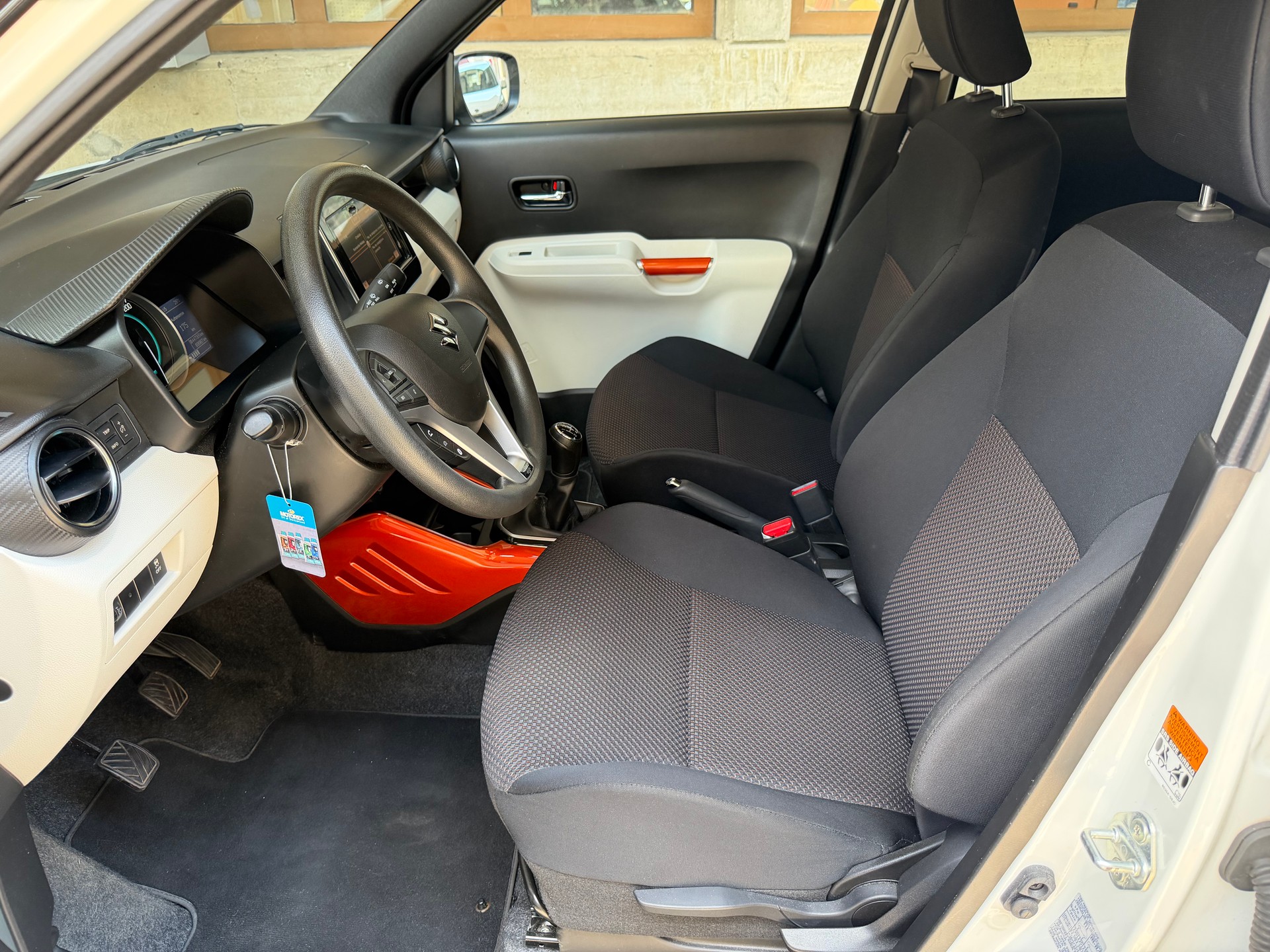 SUZUKI Ignis 1.2i Tradizio 4x4-image-11