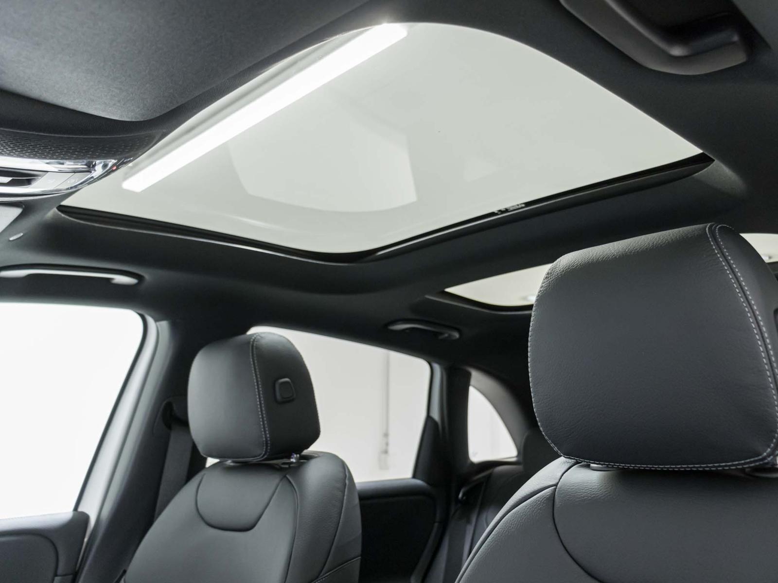 MERCEDES-BENZ B 250 4MATIC-image-9