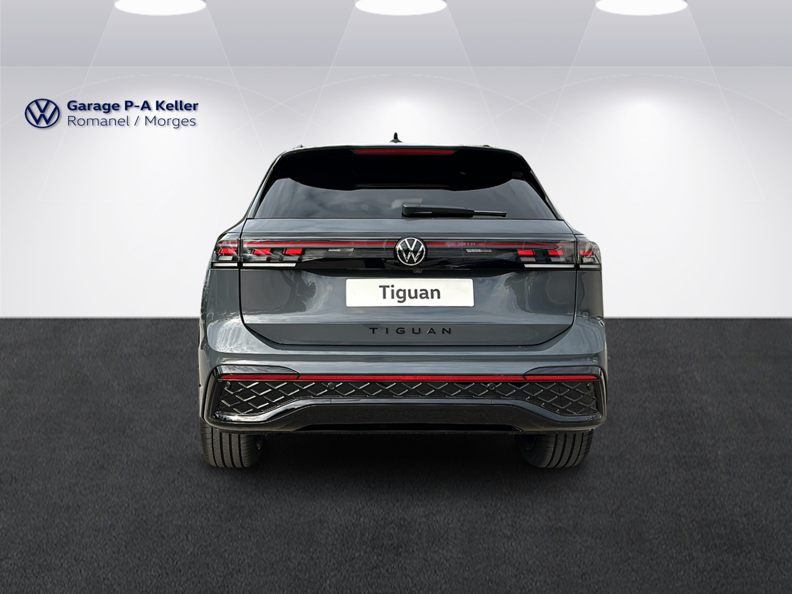 VW Tiguan R-Line UNITED 1.5TSI 272CH Hybride-image-4