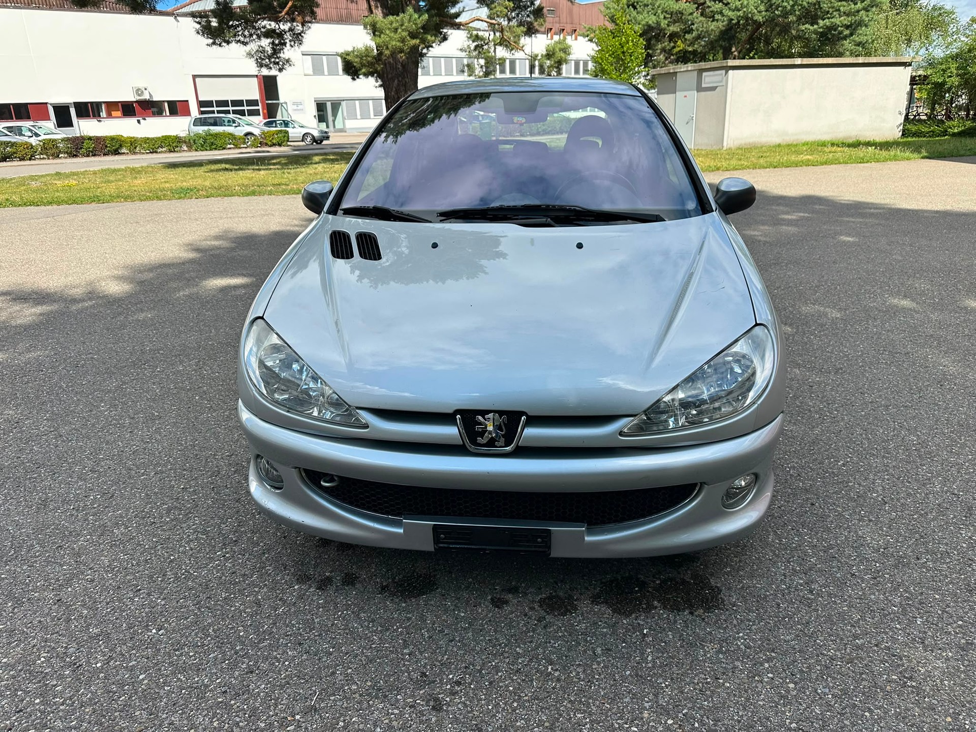 PEUGEOT 206 1.6 HDI Quiksilver-image-0