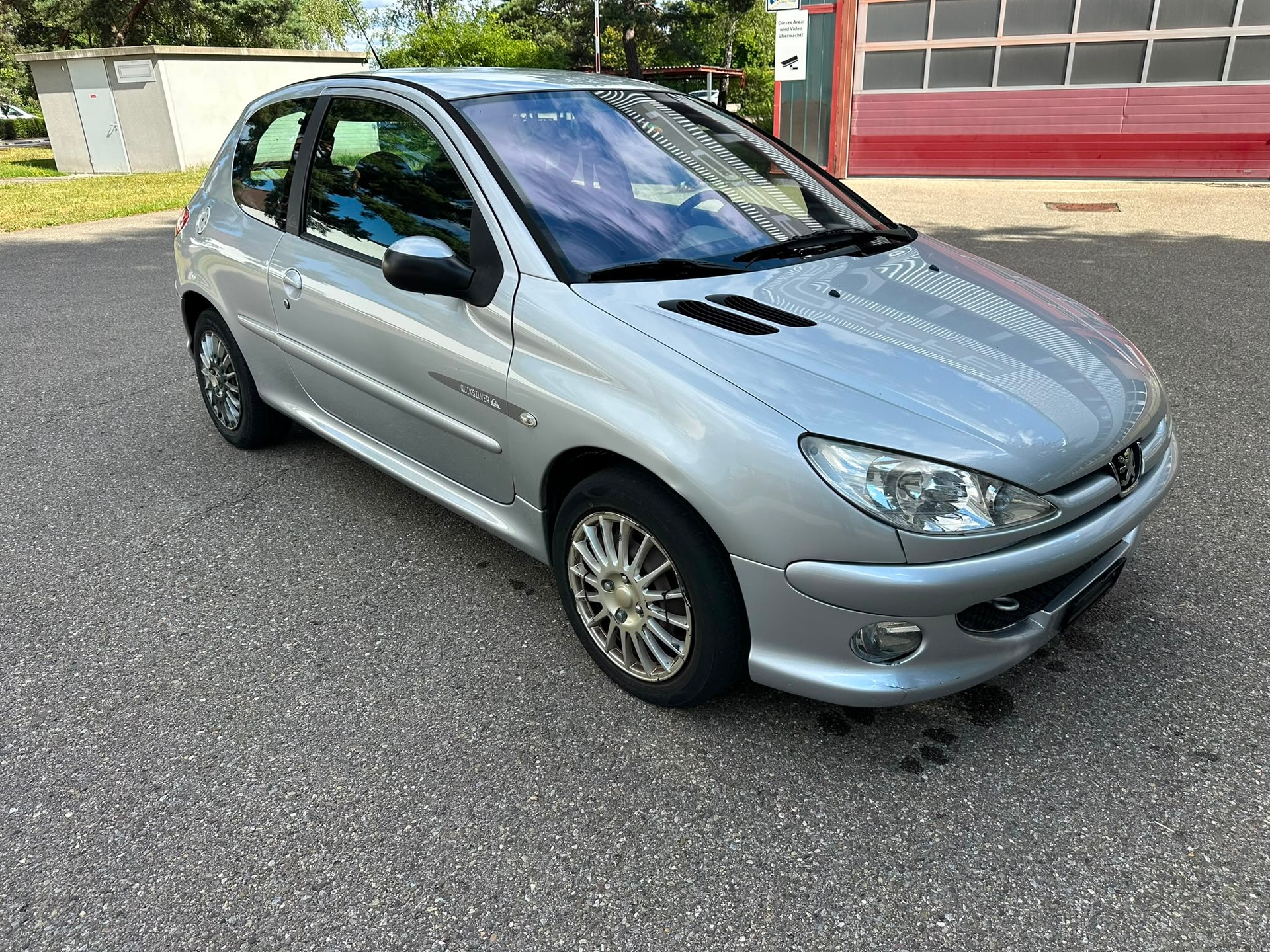 PEUGEOT 206 1.6 HDI Quiksilver-image-1
