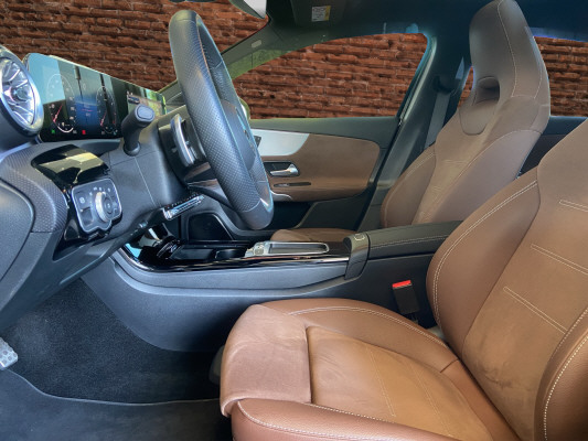MERCEDES-BENZ A 180-image-10