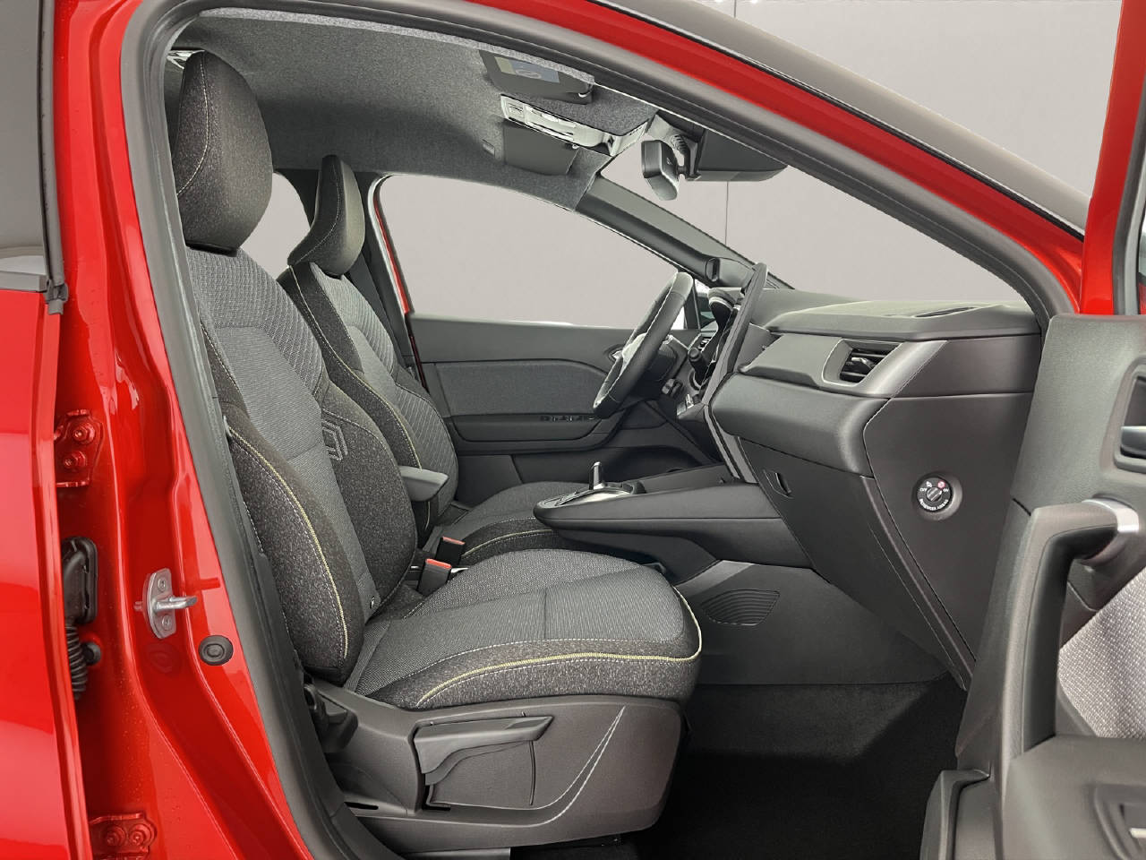 RENAULT Captur 1.8 E-Tech techno-image-15