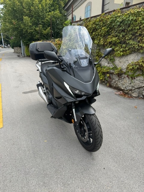 HONDA FORZA 750