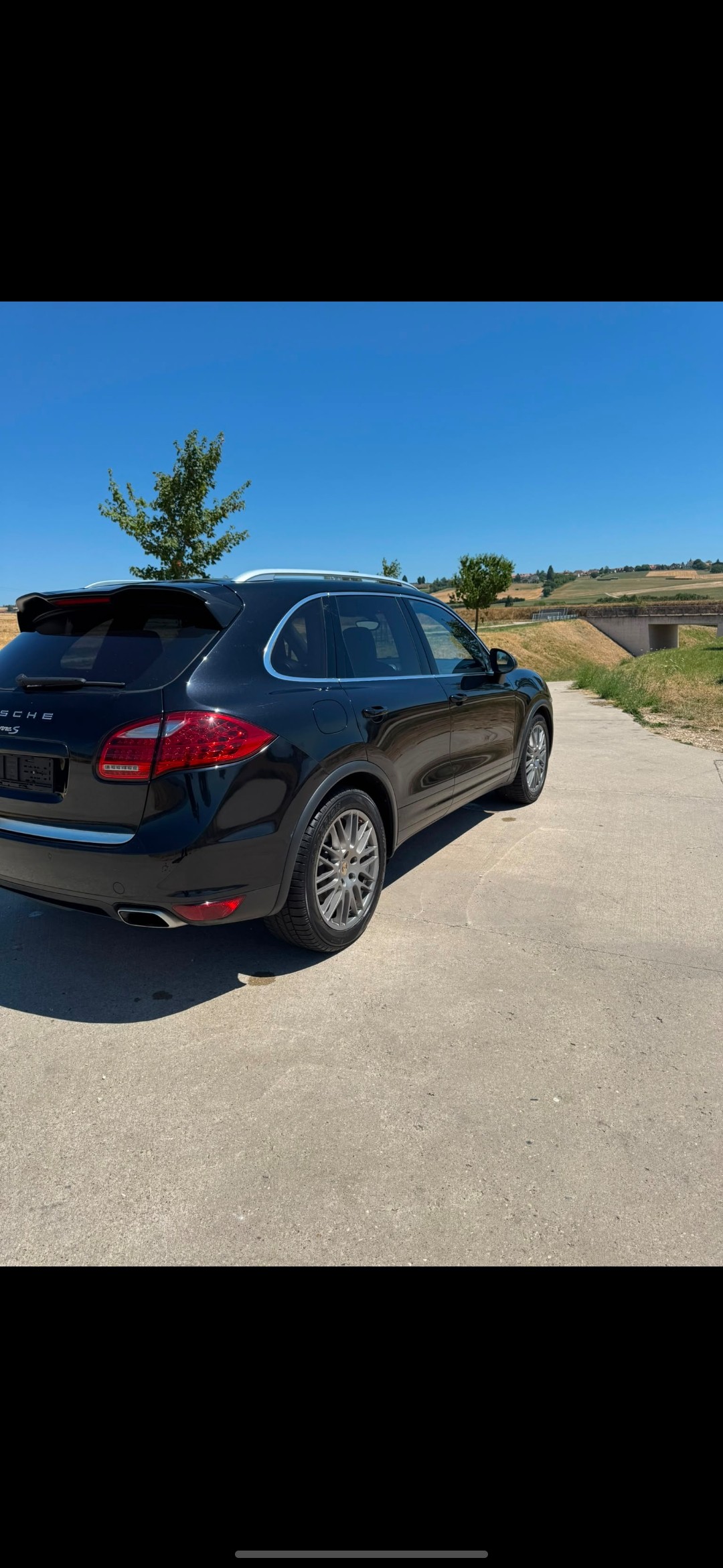 PORSCHE Cayenne S-image-3