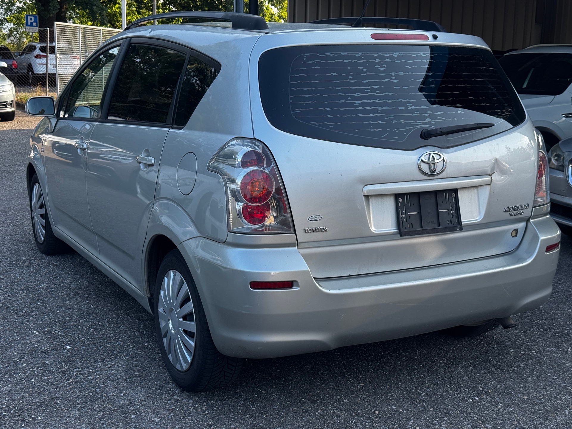 TOYOTA Corolla Verso 2.0 D-4D Linea Sol-image-6