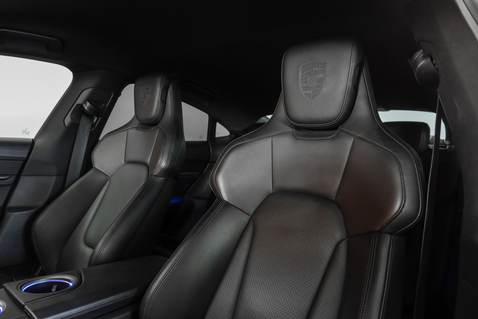 PORSCHE Taycan 4S Performance Plus-image-10