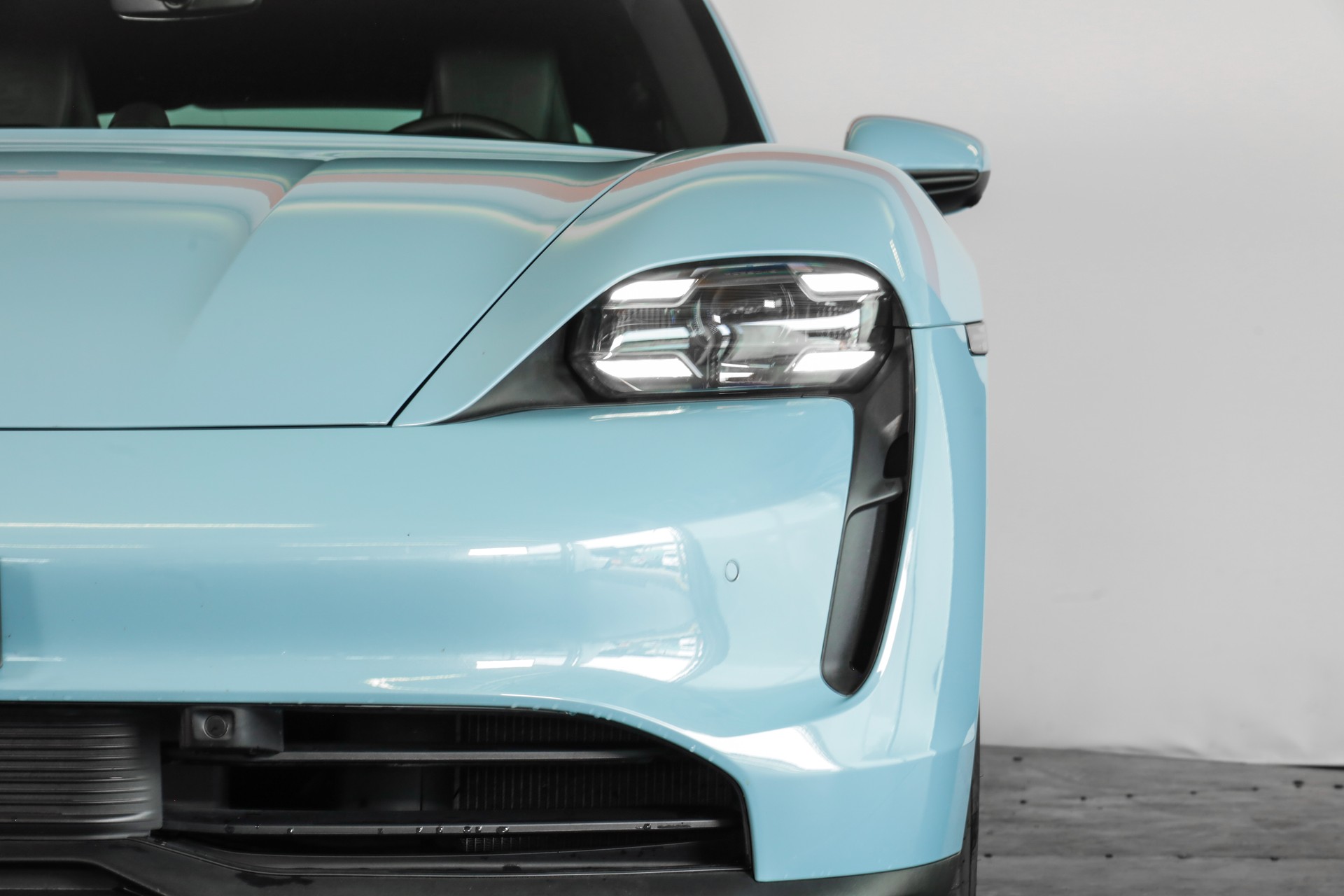 PORSCHE Taycan 4S Performance Plus-image-8