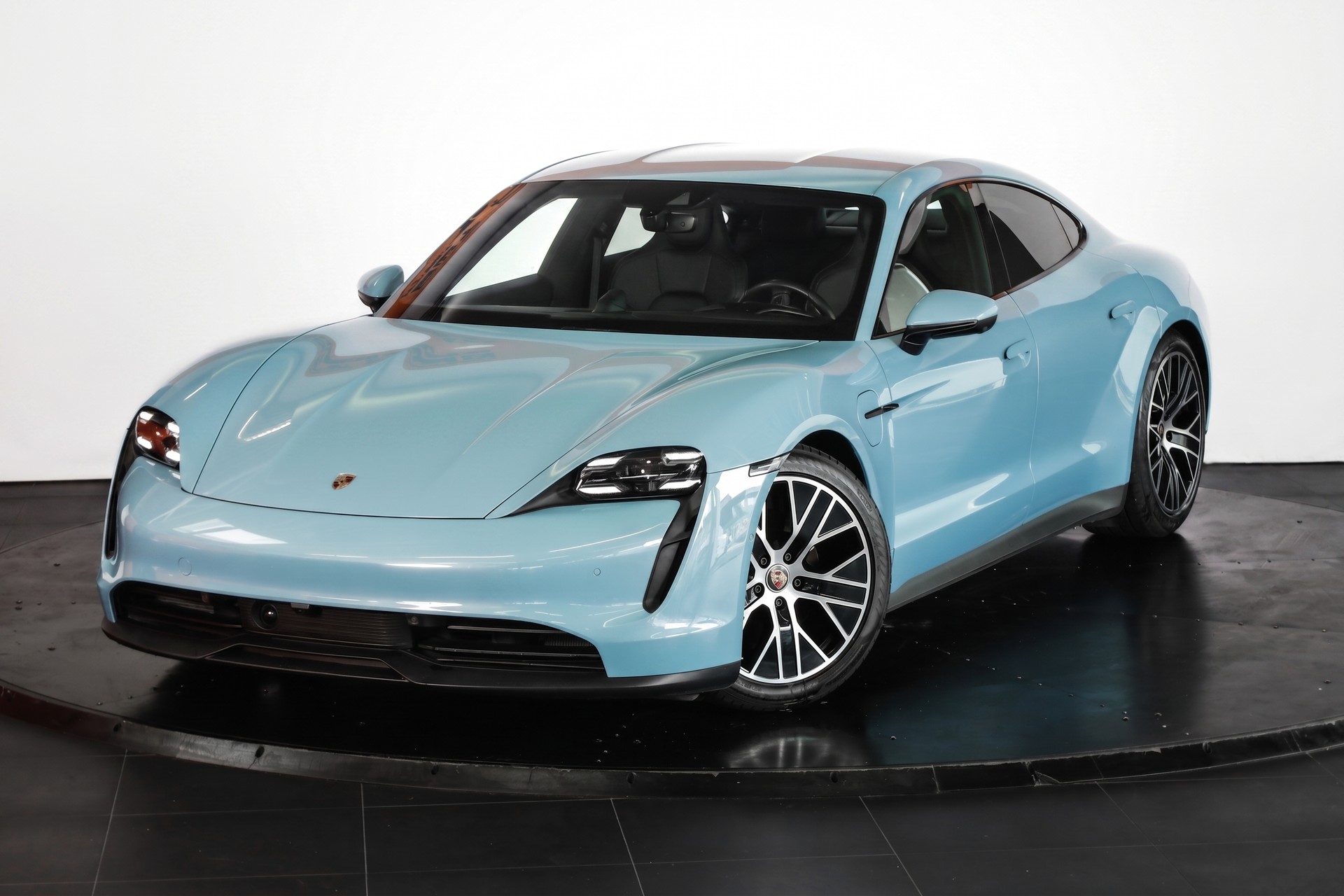 PORSCHE Taycan 4S Performance Plus-image-4