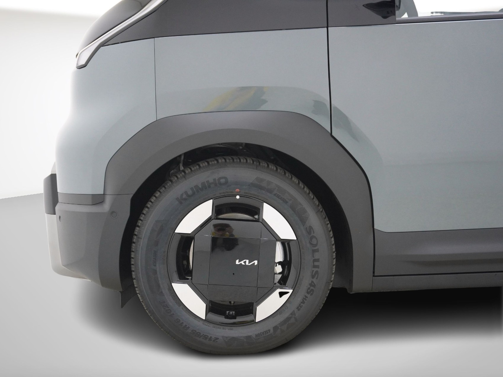 KIA PV5 Passenger 71.2 kWh Elite Plus-image-8