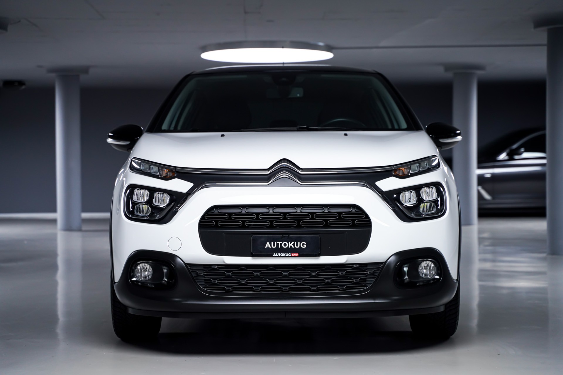 CITROEN C3 1.2i PureTech Swiss Edition-image-1