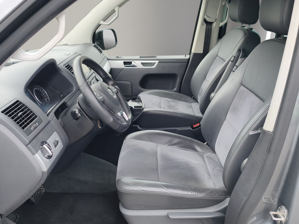 VW T5 Multivan 2.0 TSI 204 Highline DSG 4m AHK-image-2
