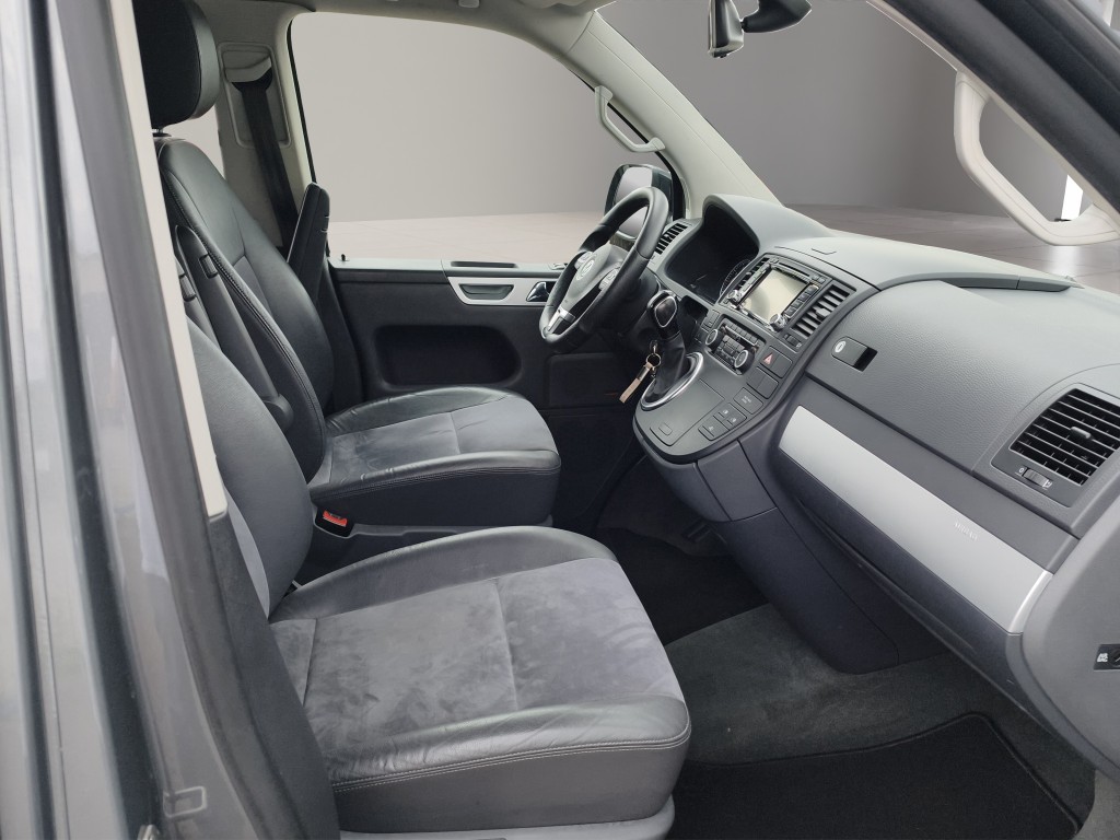 VW T5 Multivan 2.0 TSI 204 Highline DSG 4m AHK-image-12