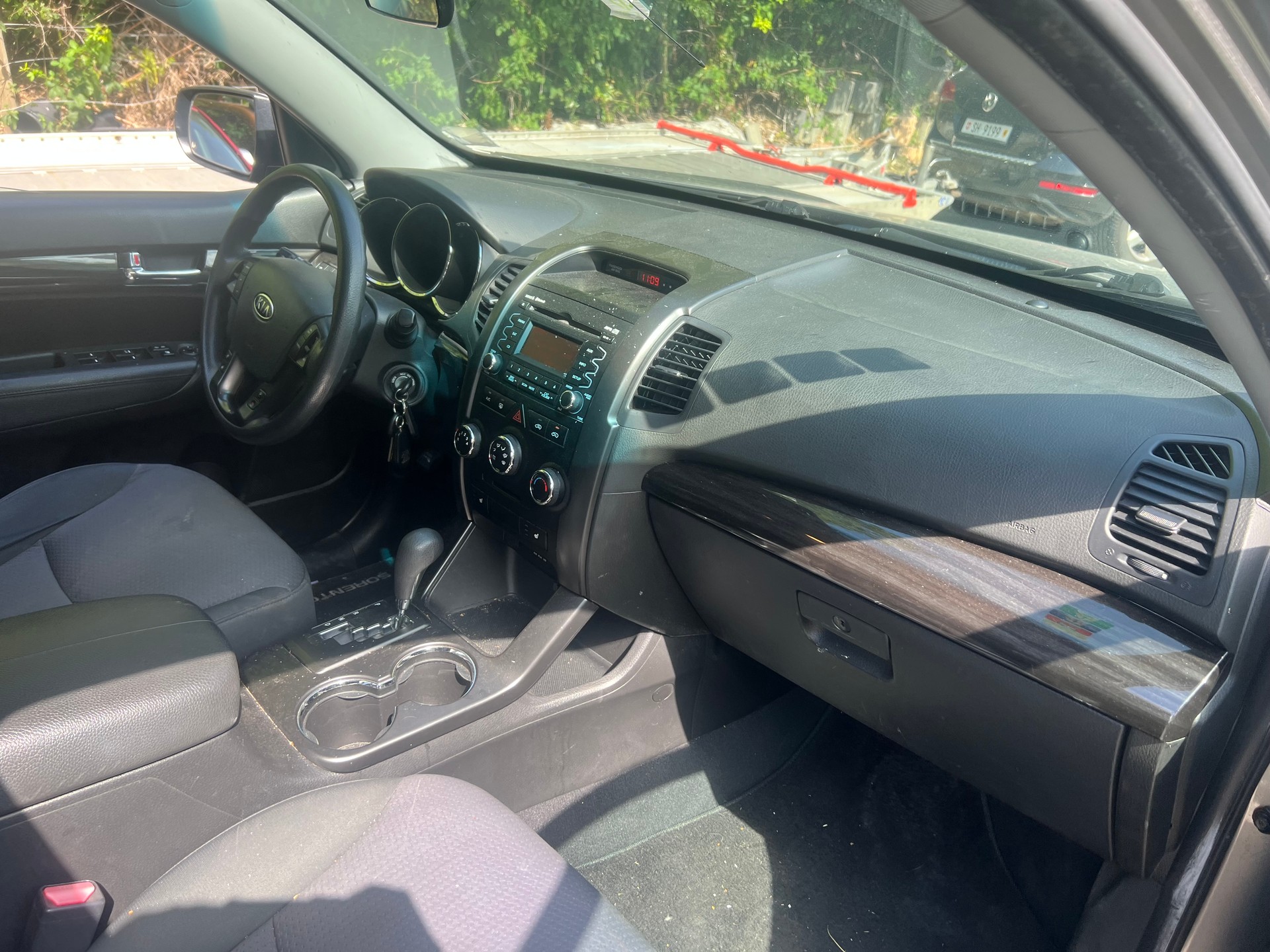 KIA Sorento 2.4 CVVT Style Automatic-image-10