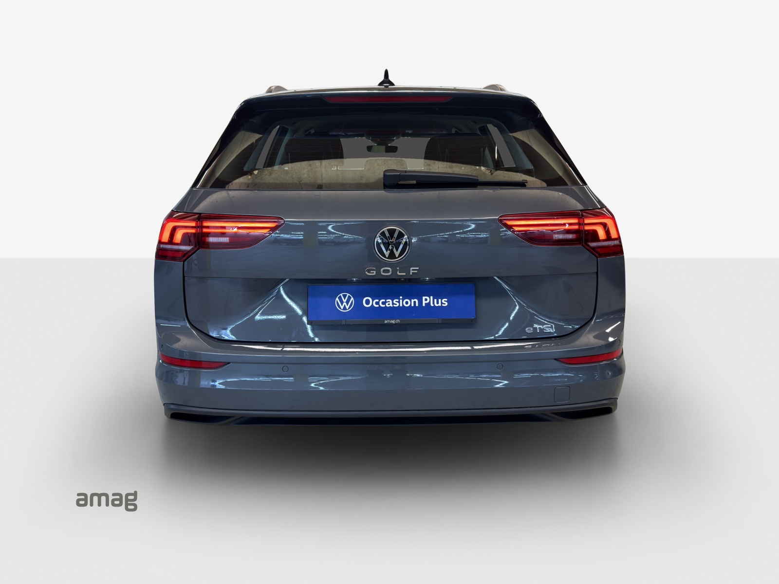 VW Golf Variant 1.5 eTSI mHEV Life DSG-image-3