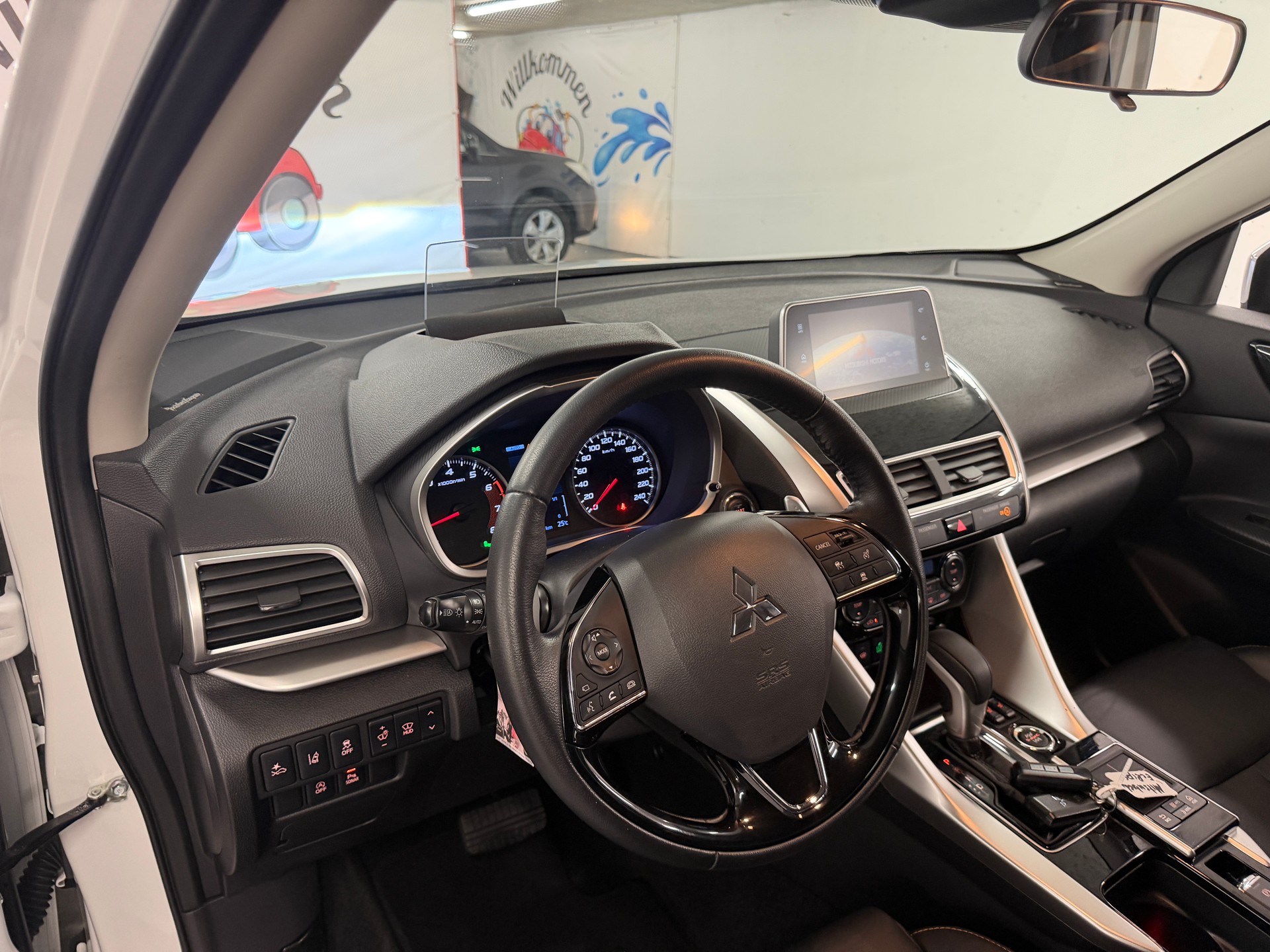 MITSUBISHI Eclipse Cross 1.5 T-Mivec Value 4WD CVT-image-8