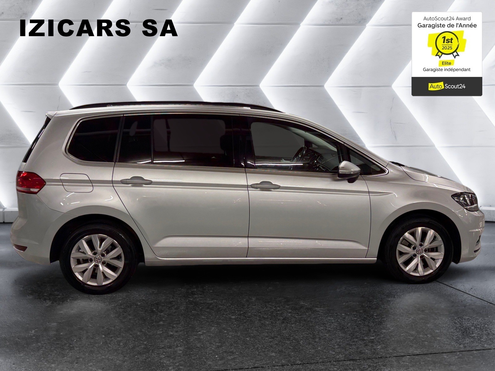 VW Touran 2.0 TDI BlueMotion Technology Comfortline DSG-image-8