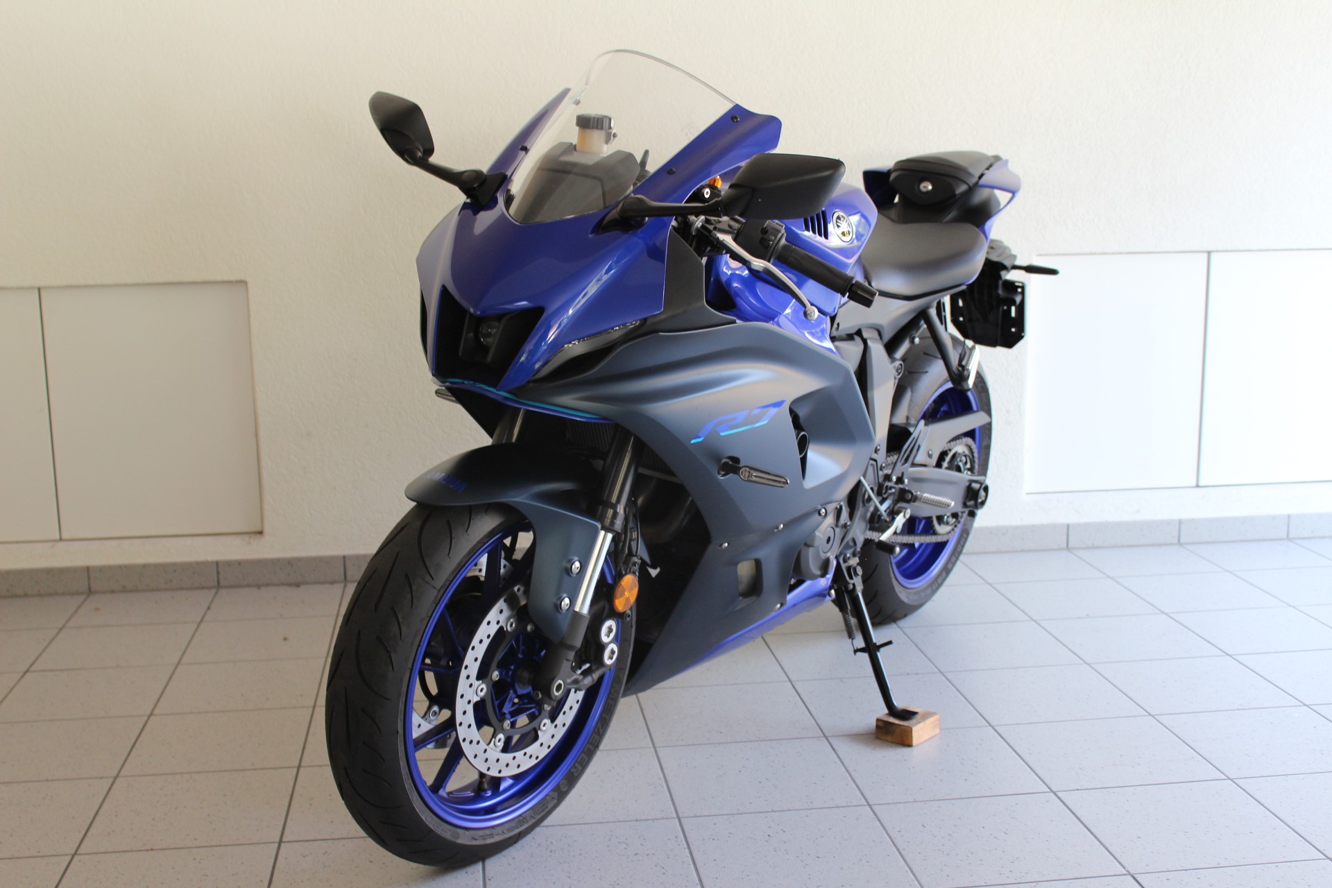 YAMAHA YZF-R7 (35kW)-image-5