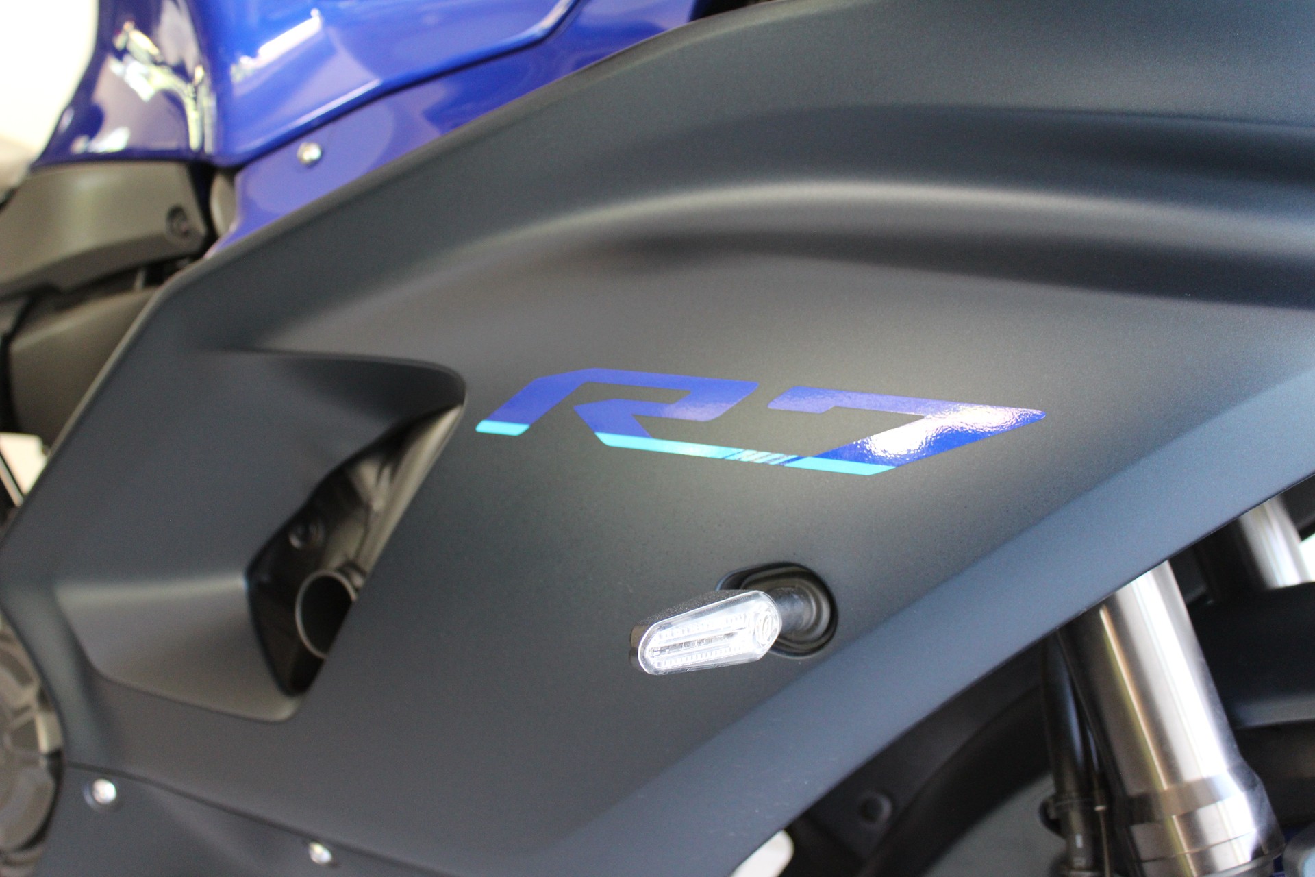YAMAHA YZF-R7 (35kW)-image-9