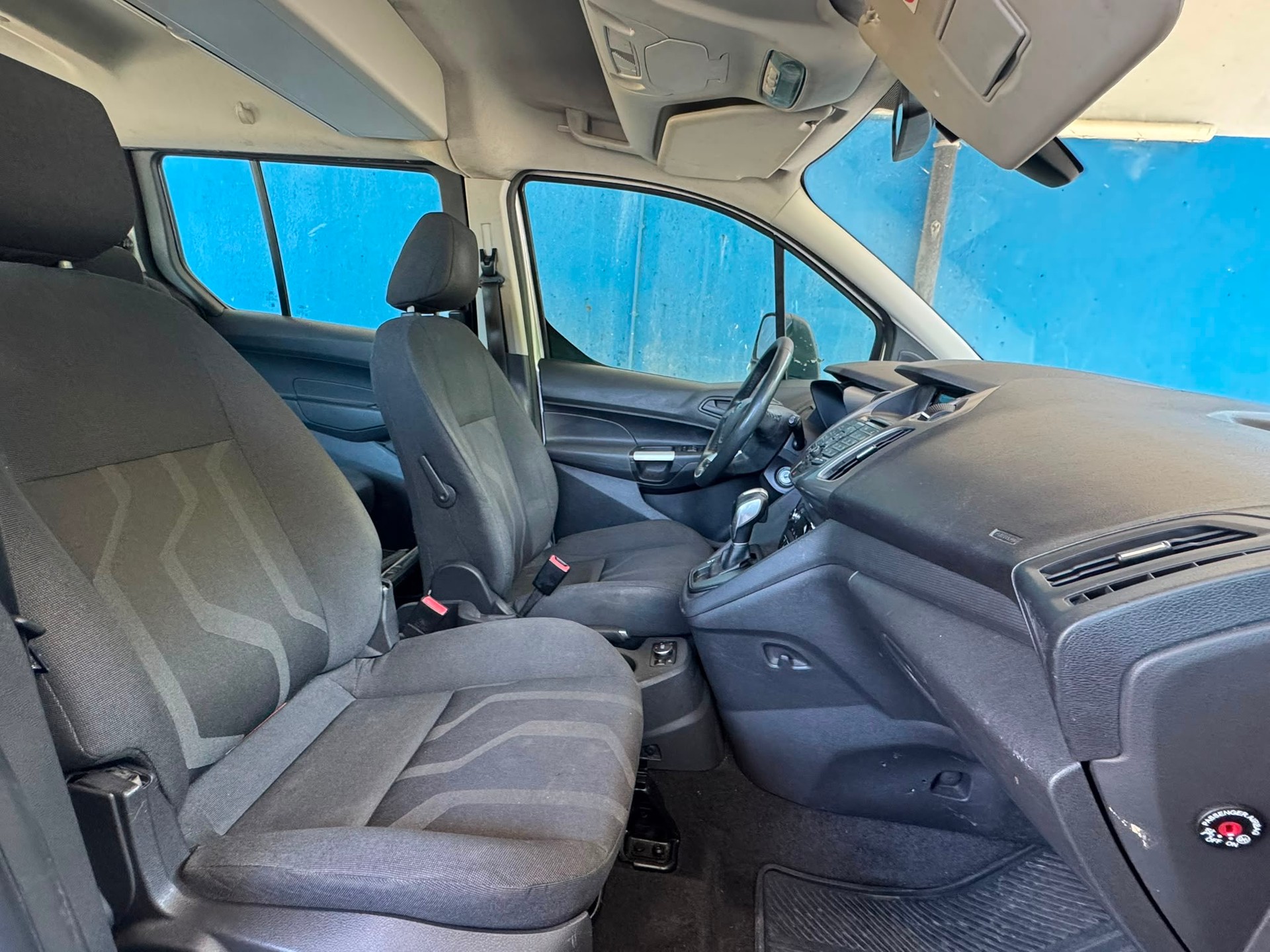 FORD Grand Tourneo Connect 1.6 SCTi Titanium Automatic-image-4