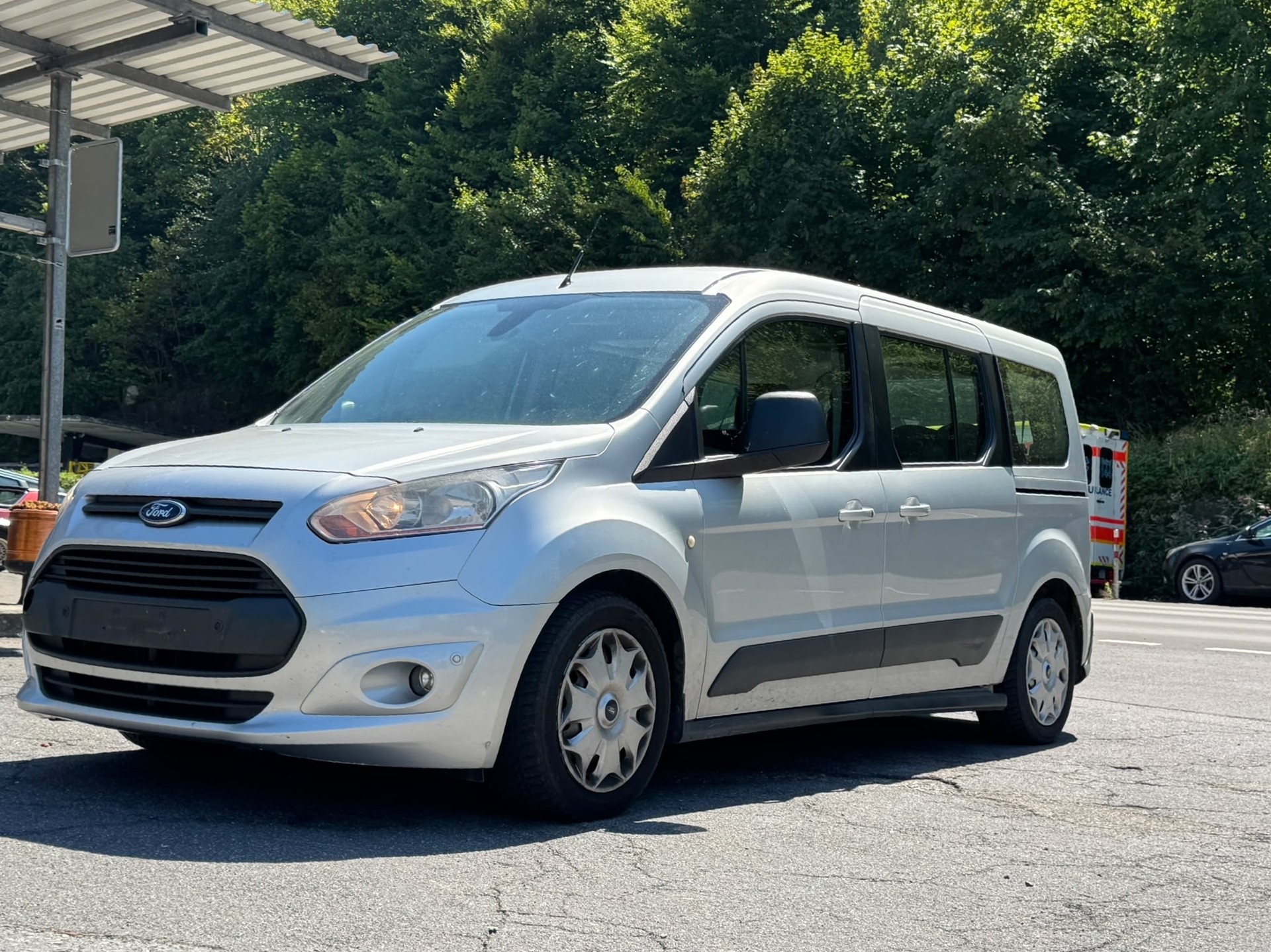 FORD Grand Tourneo Connect 1.6 SCTi Titanium Automatic-image-1