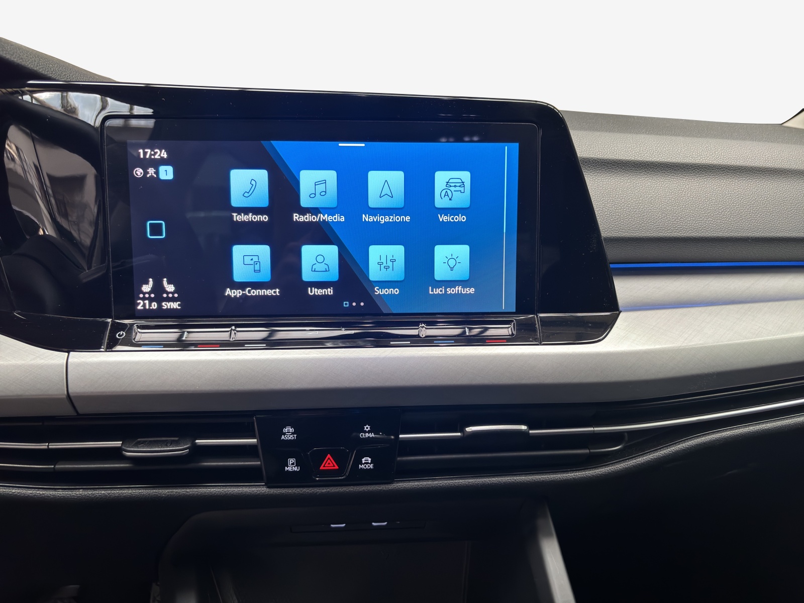 VW Golf 1.5 TSI ACT Life-image-10